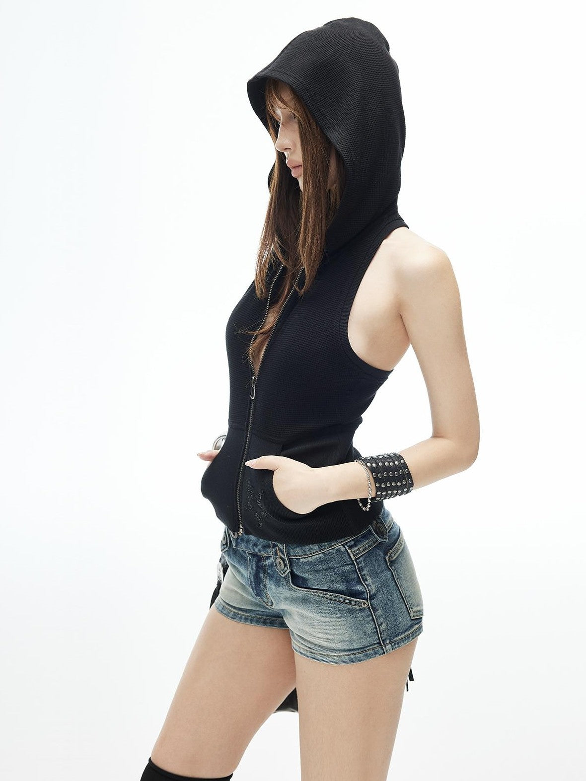 iamxiaa Star Rhinestone Waffle Knit Hooded Slim Fit Women&
