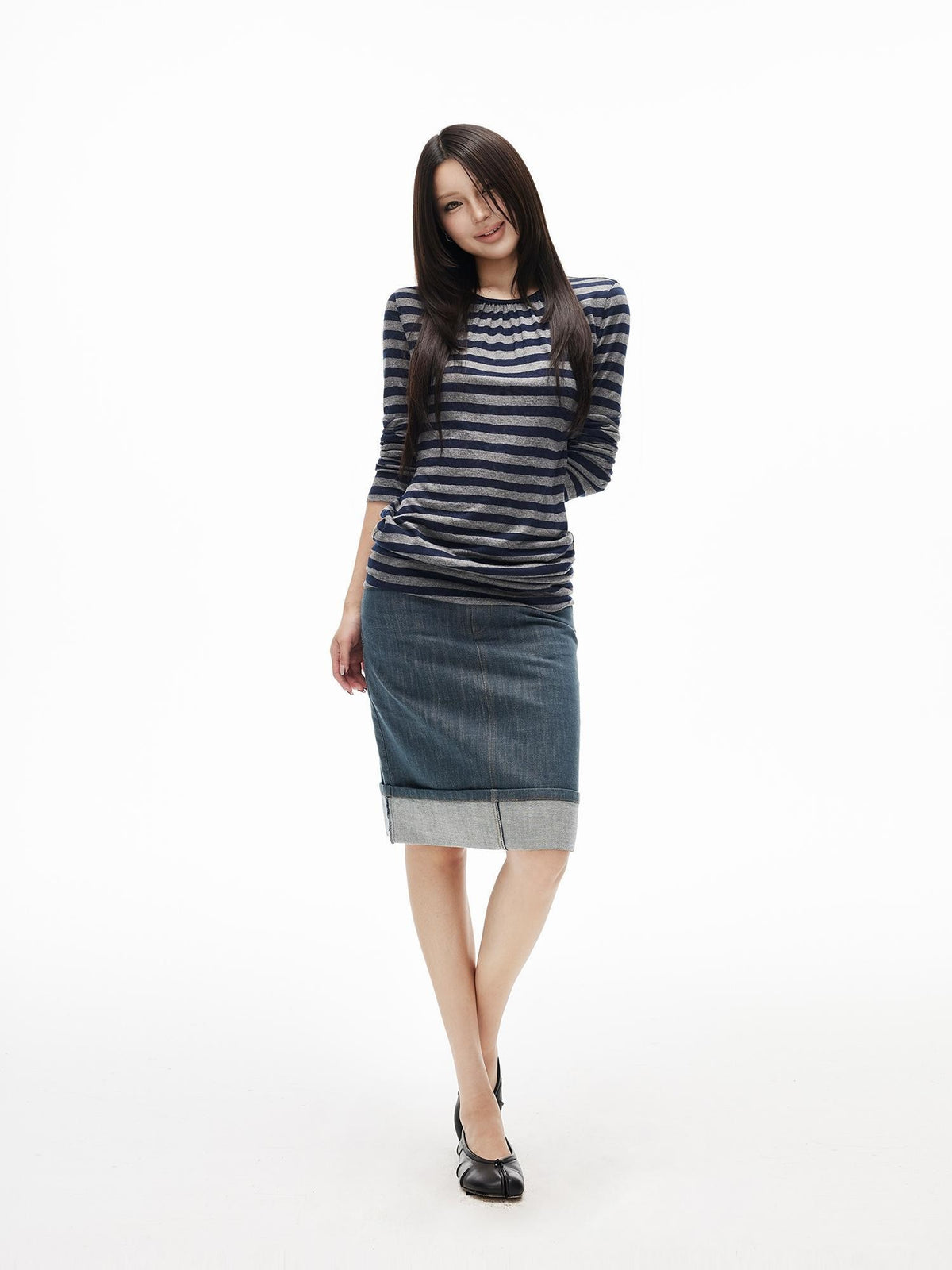 iamxiaa Striped Cutout Open Back Ruched Crewneck Women&