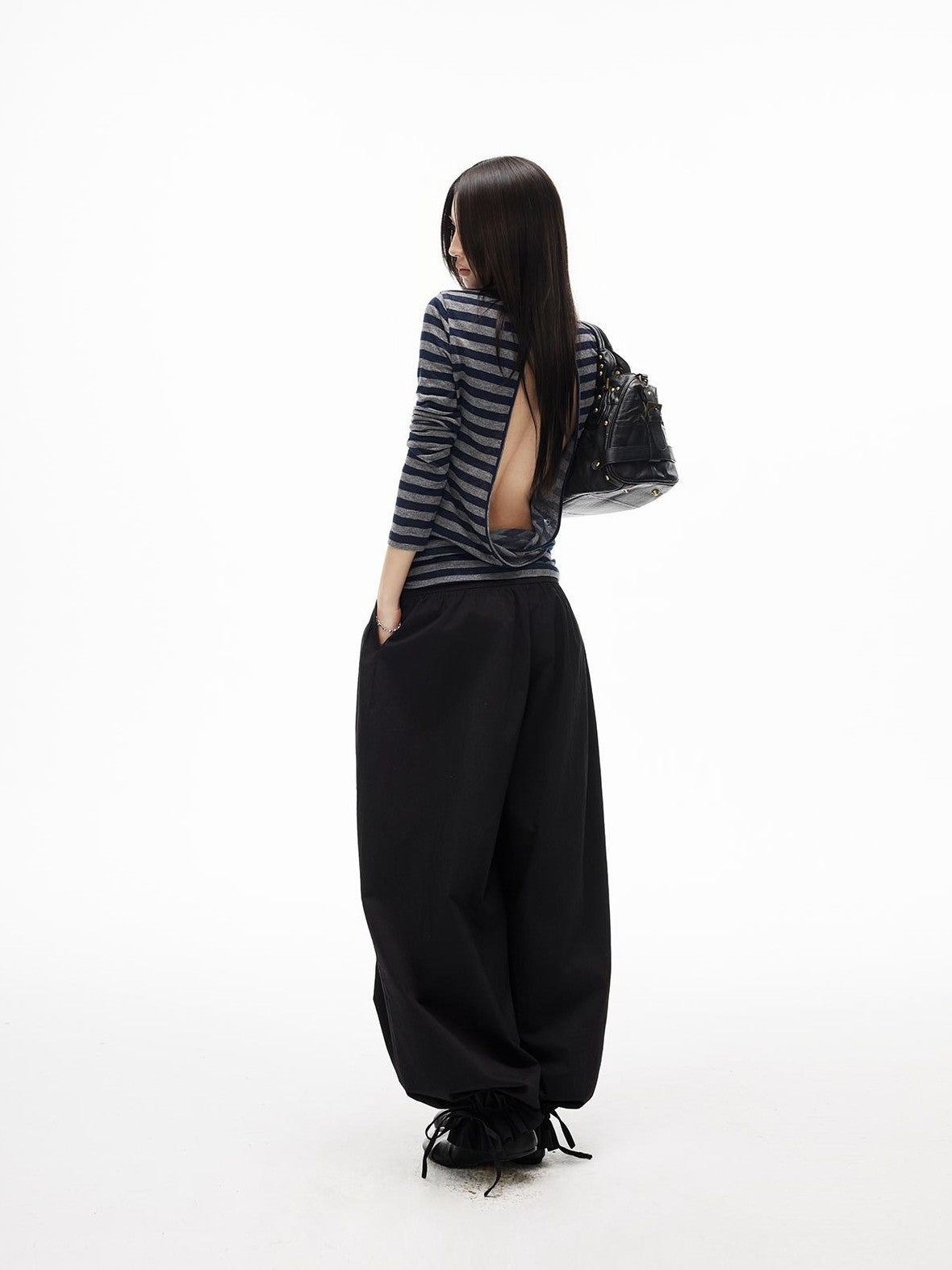 iamxiaa Striped Cutout Open Back Ruched Crewneck Women&