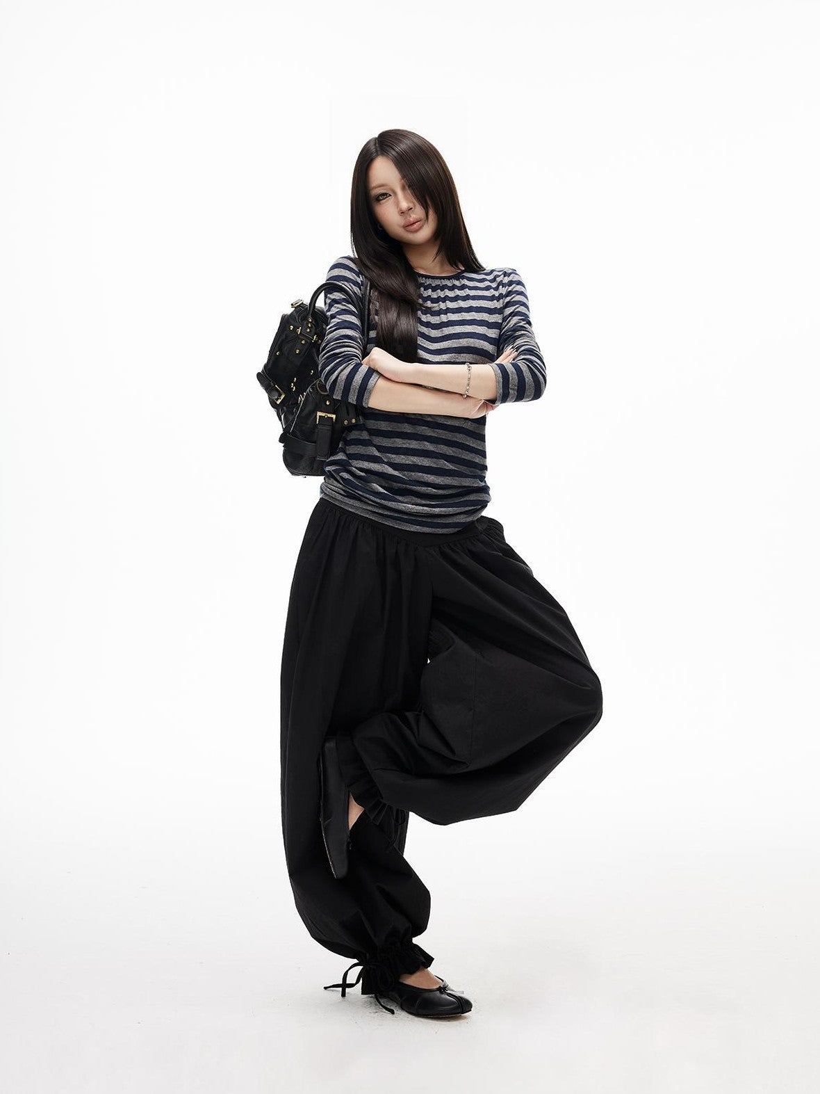 iamxiaa Striped Cutout Open Back Ruched Crewneck Women&