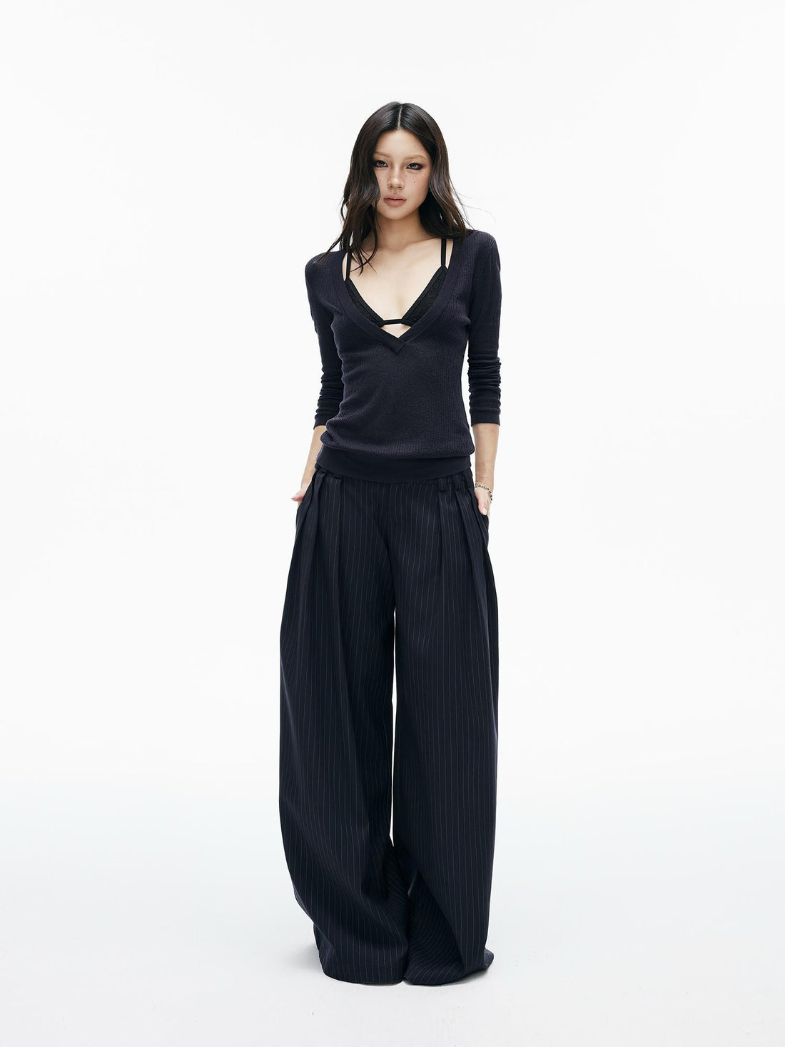 iamxiaa Striped Navy Blue Low Waist Pleated Minimalist Women&