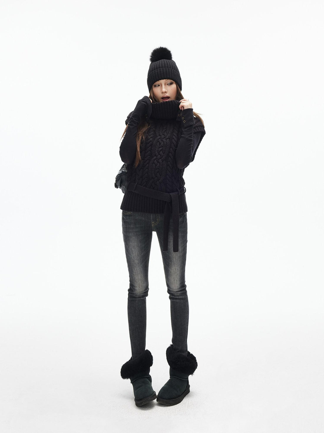 iamxiaa Two Tone 3d Cable Chunky Knit Belted High Neck Cap Sleeve Women&
