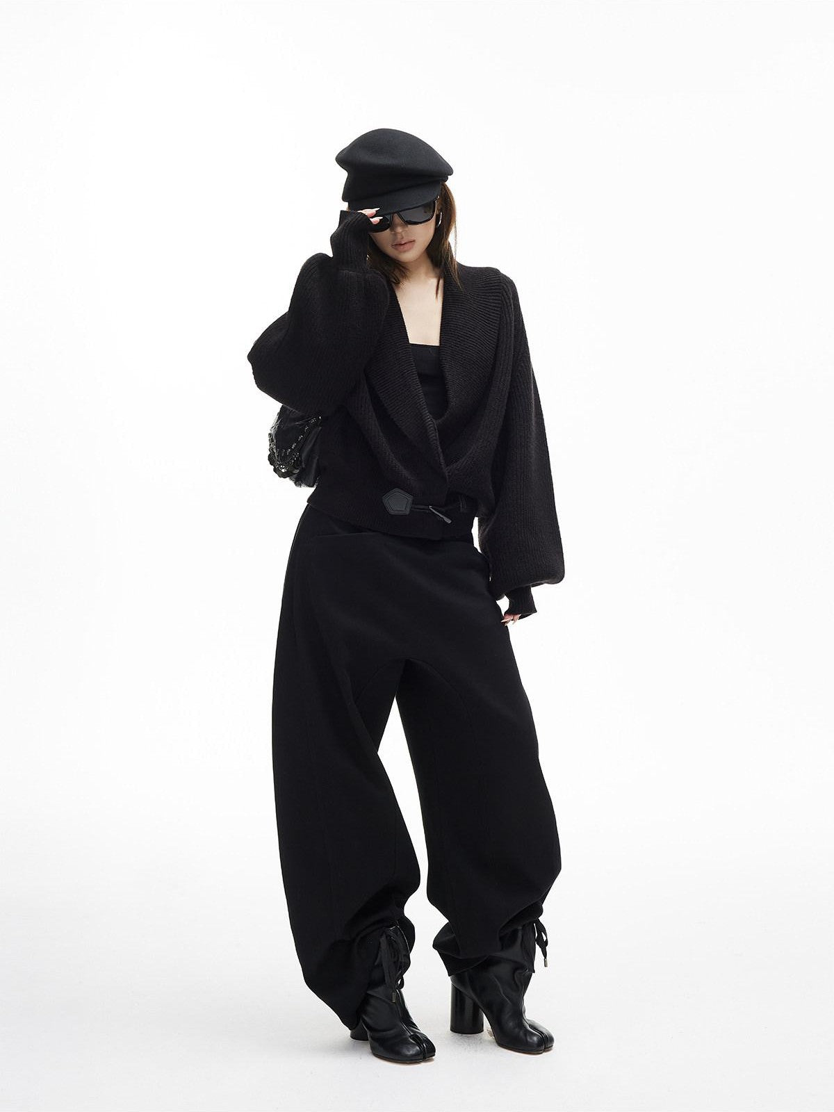 iamxiaa Vertical Rib Turndown Collar Horn Toggle Lantern Sleeve Women&