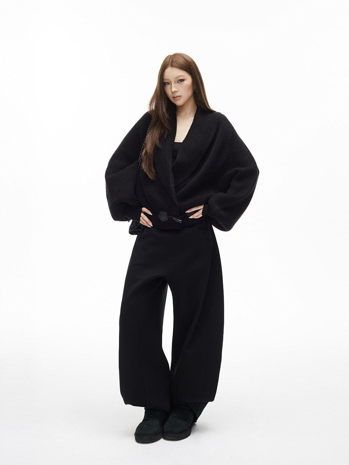 iamxiaa Vertical Rib Turndown Collar Horn Toggle Lantern Sleeve Women&