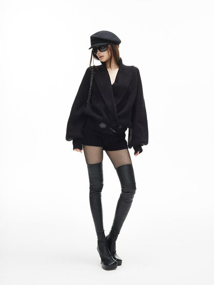 iamxiaa Vertical Rib Turndown Collar Horn Toggle Lantern Sleeve Women&