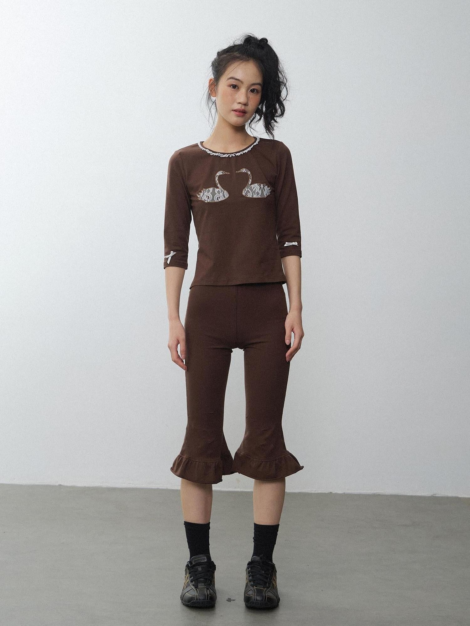 in two twos Swan Lace Applique Floral Round Neck Women&