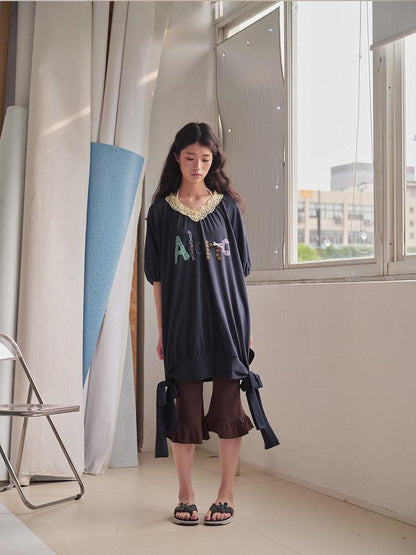 in two twos Vintage Lace V-neck Midlength Letter Print Women&