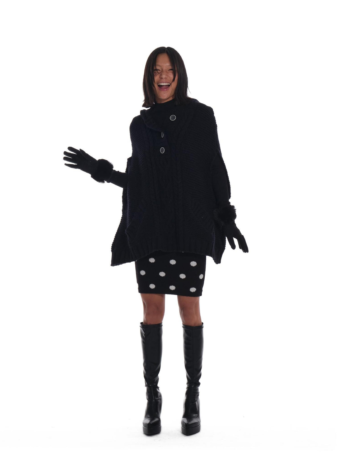 innerflow Black Cape Single Button Mid Length Loose Women&