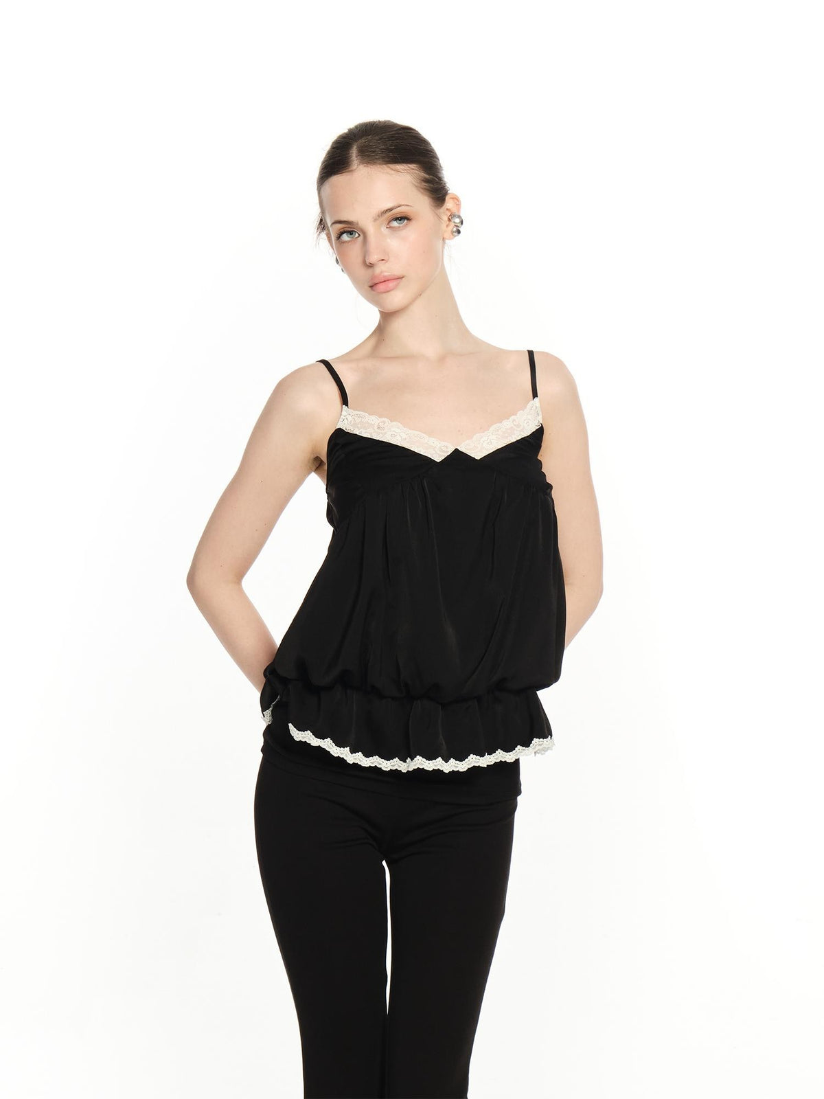 innerflow Black White Lace Contrast V-neck Open Back Women&