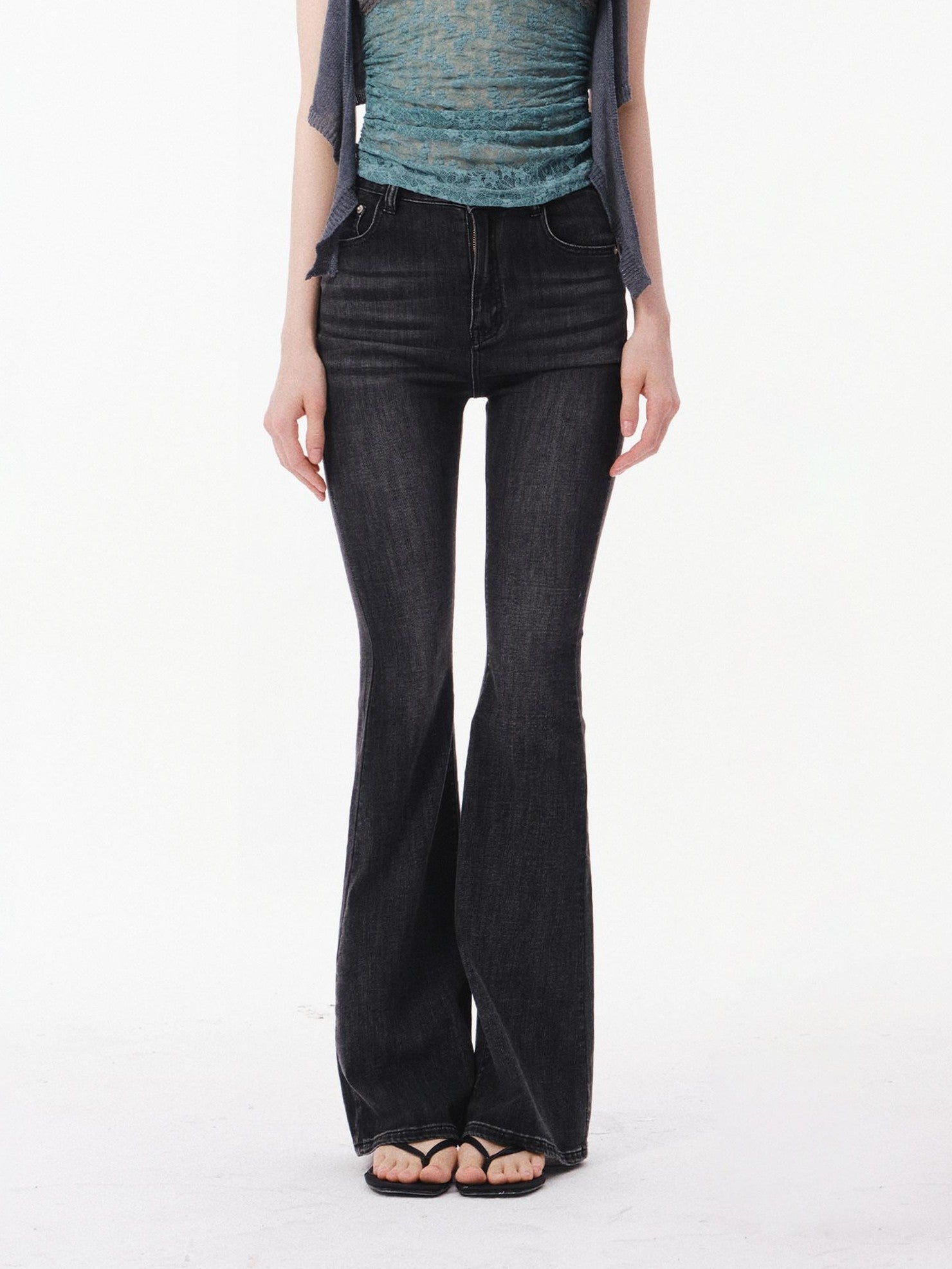 innerflow Dark Gray Slim Micro Flare Women&