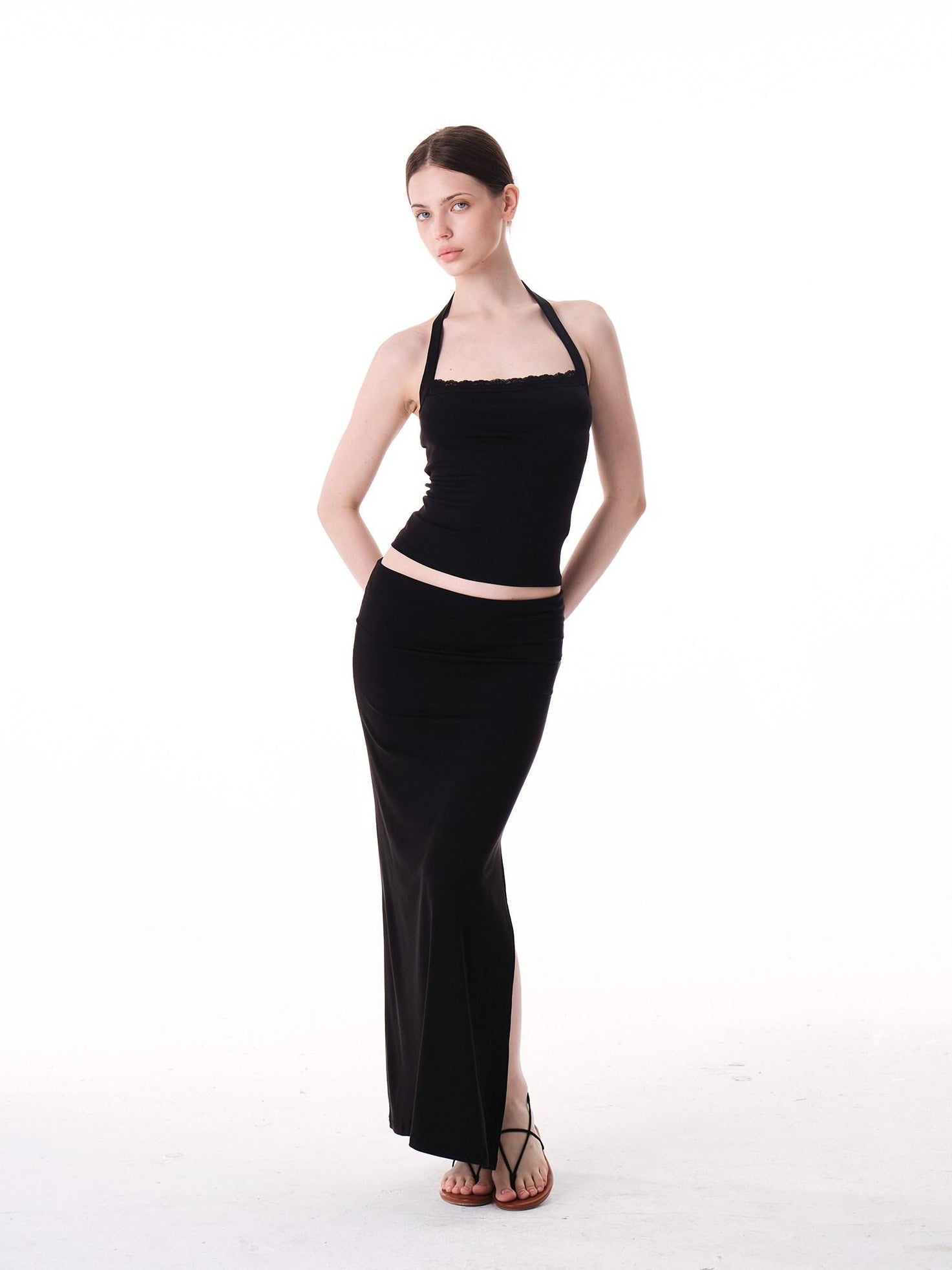innerflow Two Tone Lace Back Cropped Fitted Women&