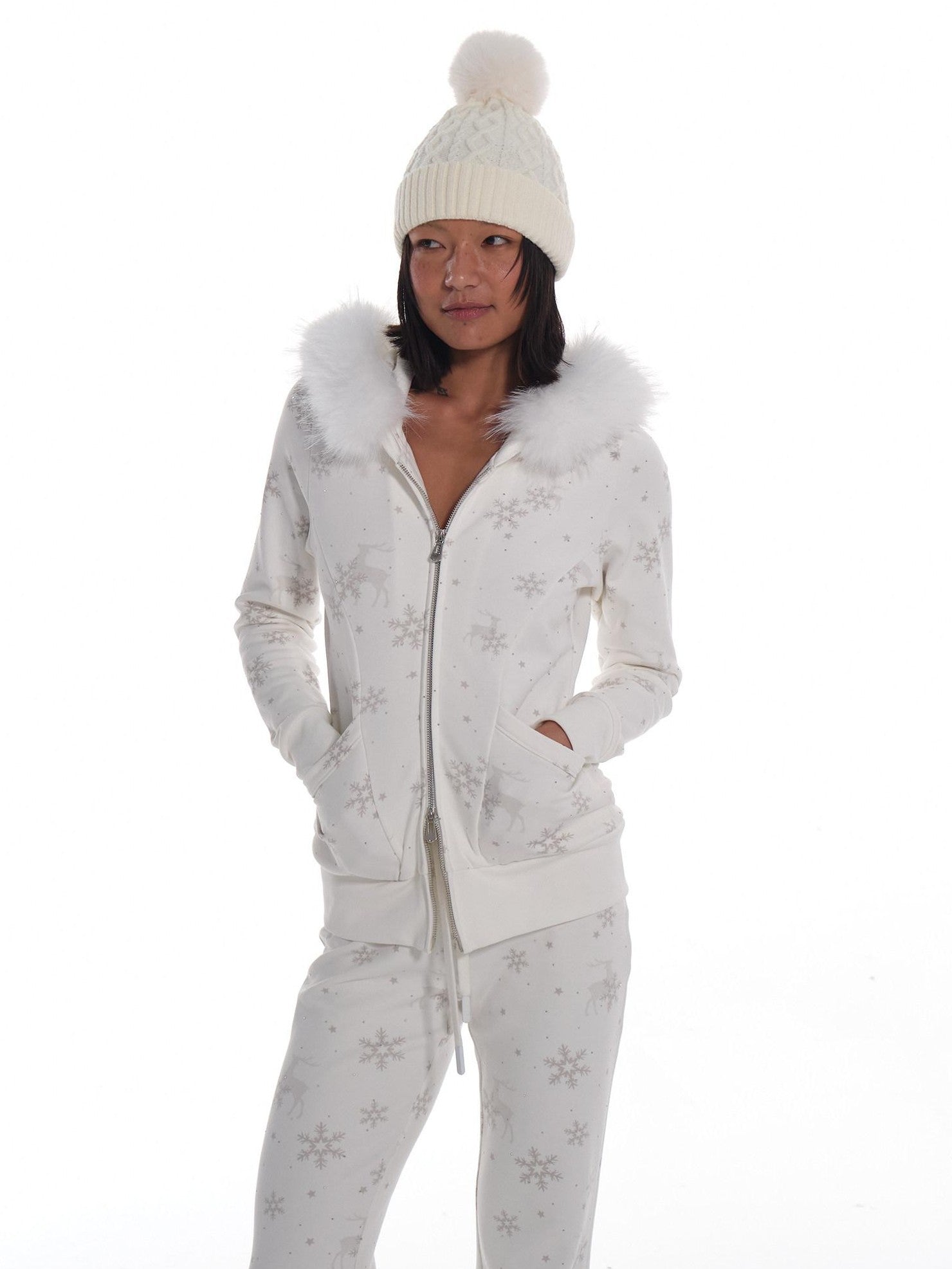 innerflow White Rhinestone Printed Fuzzy Hooded Women&