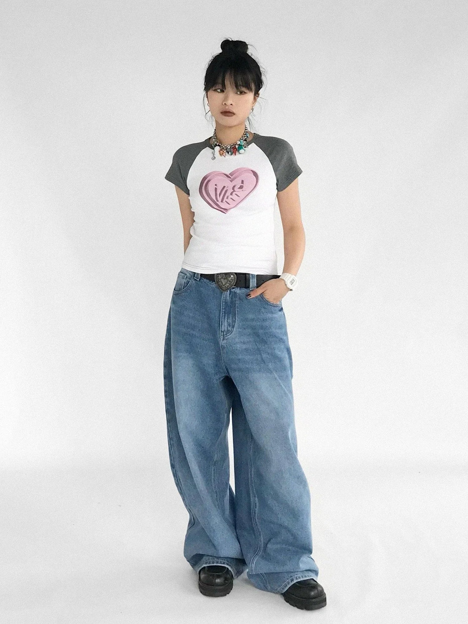 3D Heart Digital Print Fitted Crop Tee Y2K