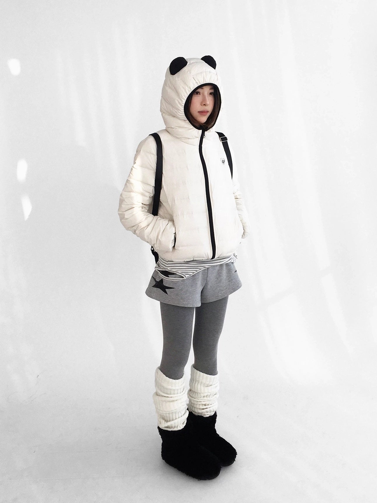 innomoood 90 Percent White Duck Down Hooded Cropped Casual Women Zip Front Down Jacket