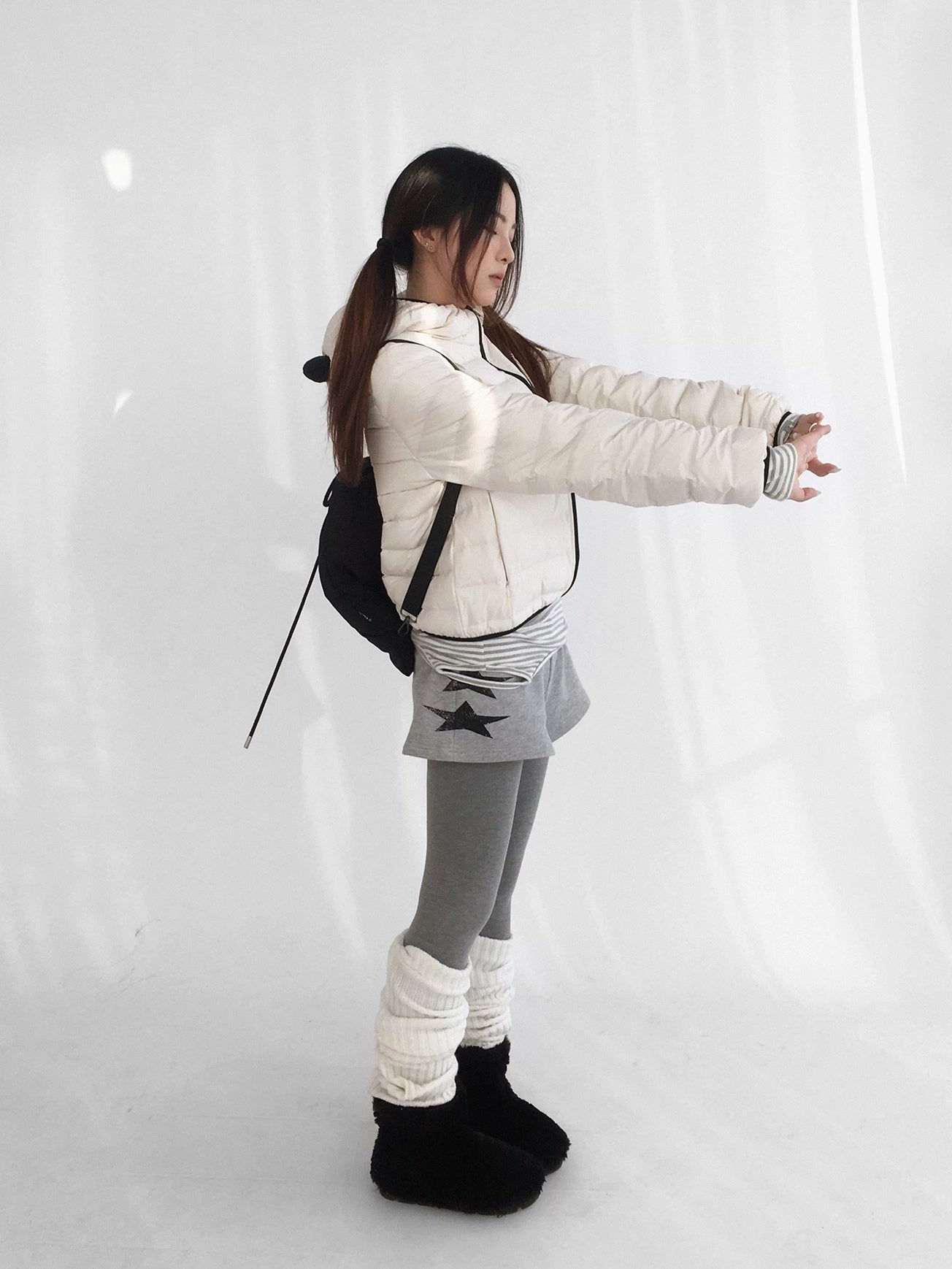 innomoood 90 Percent White Duck Down Hooded Cropped Casual Women Zip Front Down Jacket