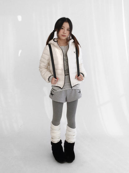 innomoood 90 Percent White Duck Down Hooded Cropped Casual Women Zip Front Down Jacket