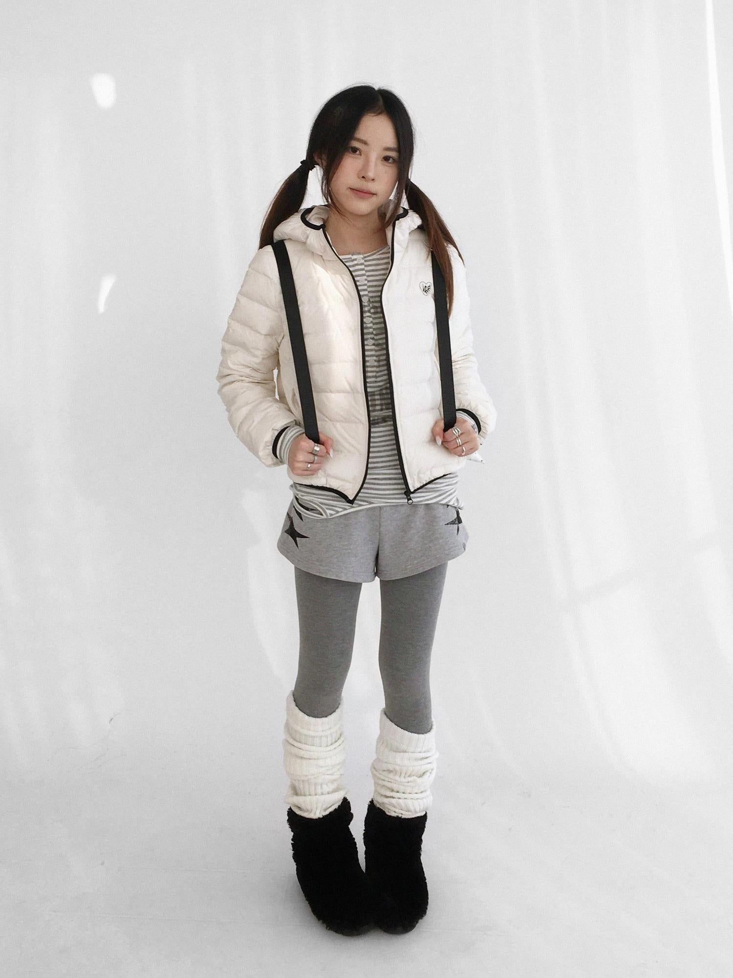 innomoood 90 Percent White Duck Down Hooded Cropped Casual Women Zip Front Down Jacket