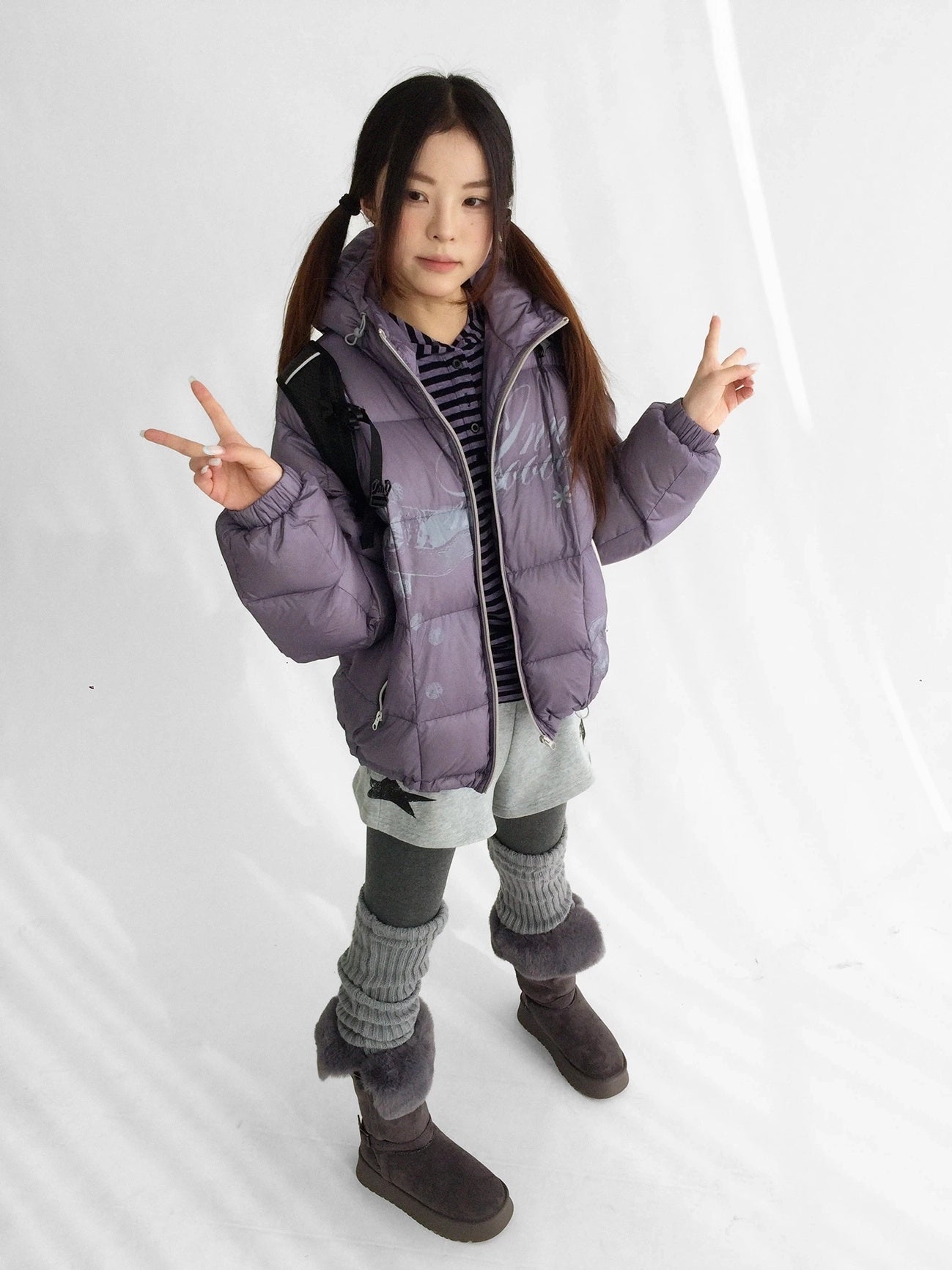 innomoood 90 Percent White Duck Down Printed Loose Hooded Short Zipper Women Down Jacket