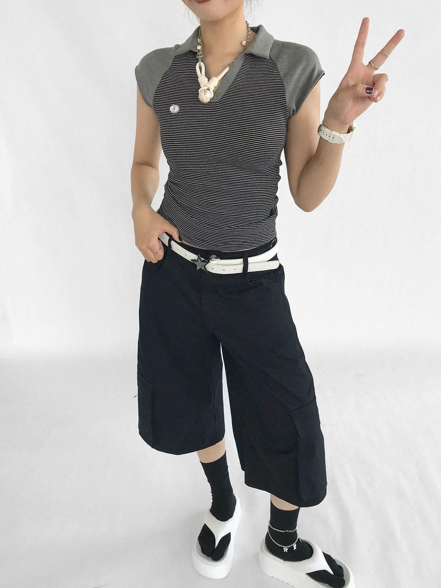 innomoood Adjustable Low Rise Wide Leg Cargo Capri Cotton Shorts
