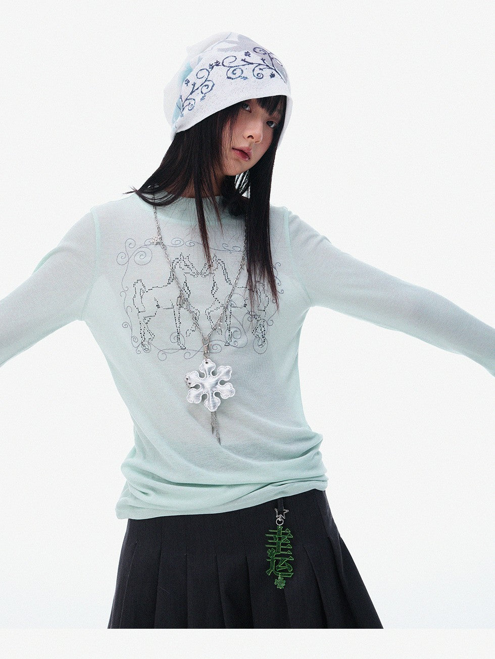 innomoood Airy Pink Embroidered Horse Semi High Neck Women&