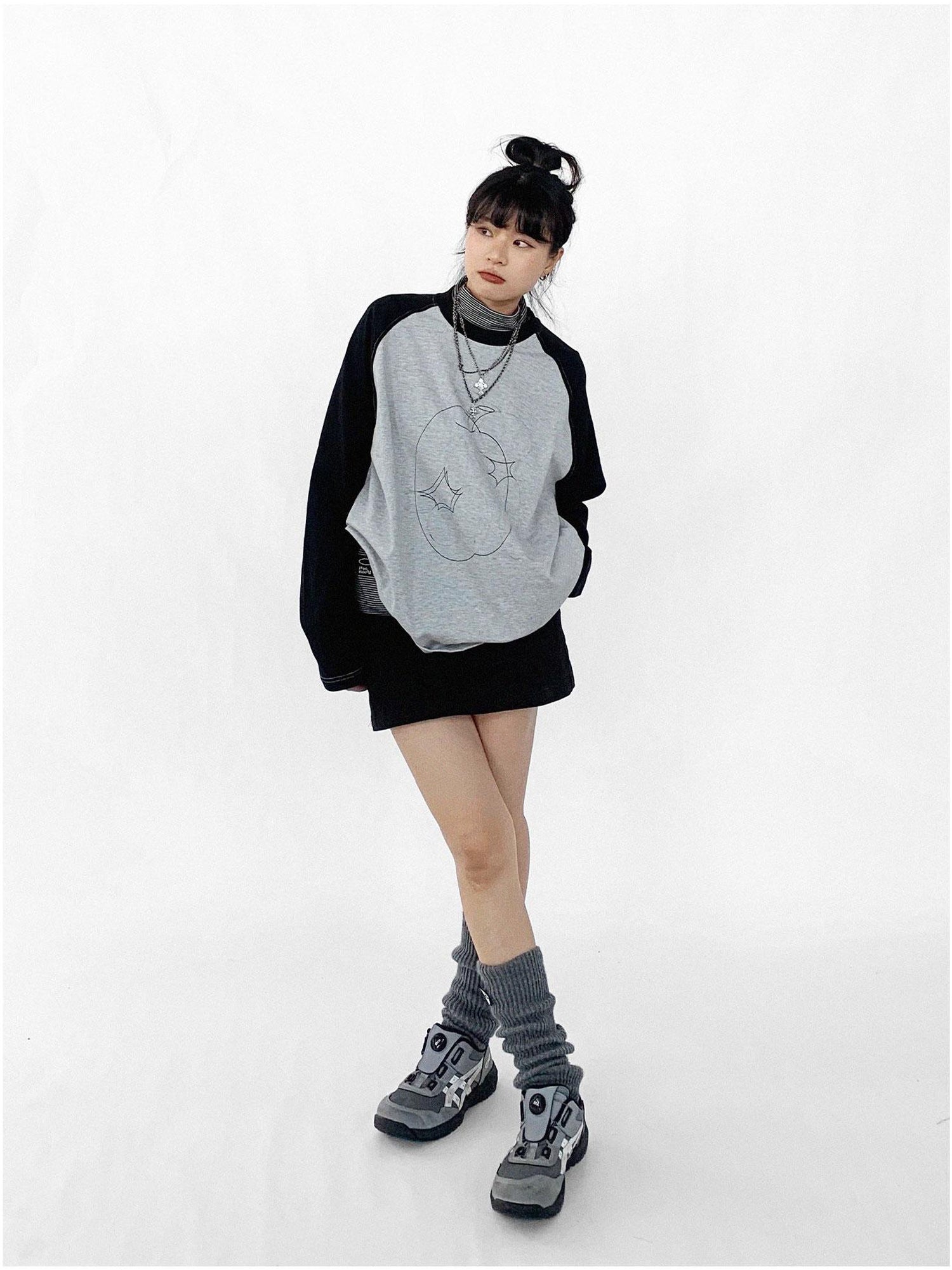 innomoood Apple Stitch Line Print T-shirt Long Sleeve Raglan Unisex
