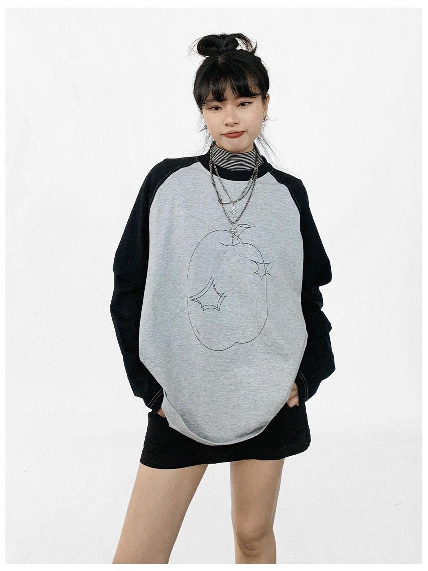 innomoood Apple Stitch Line Print T-shirt Long Sleeve Raglan Unisex