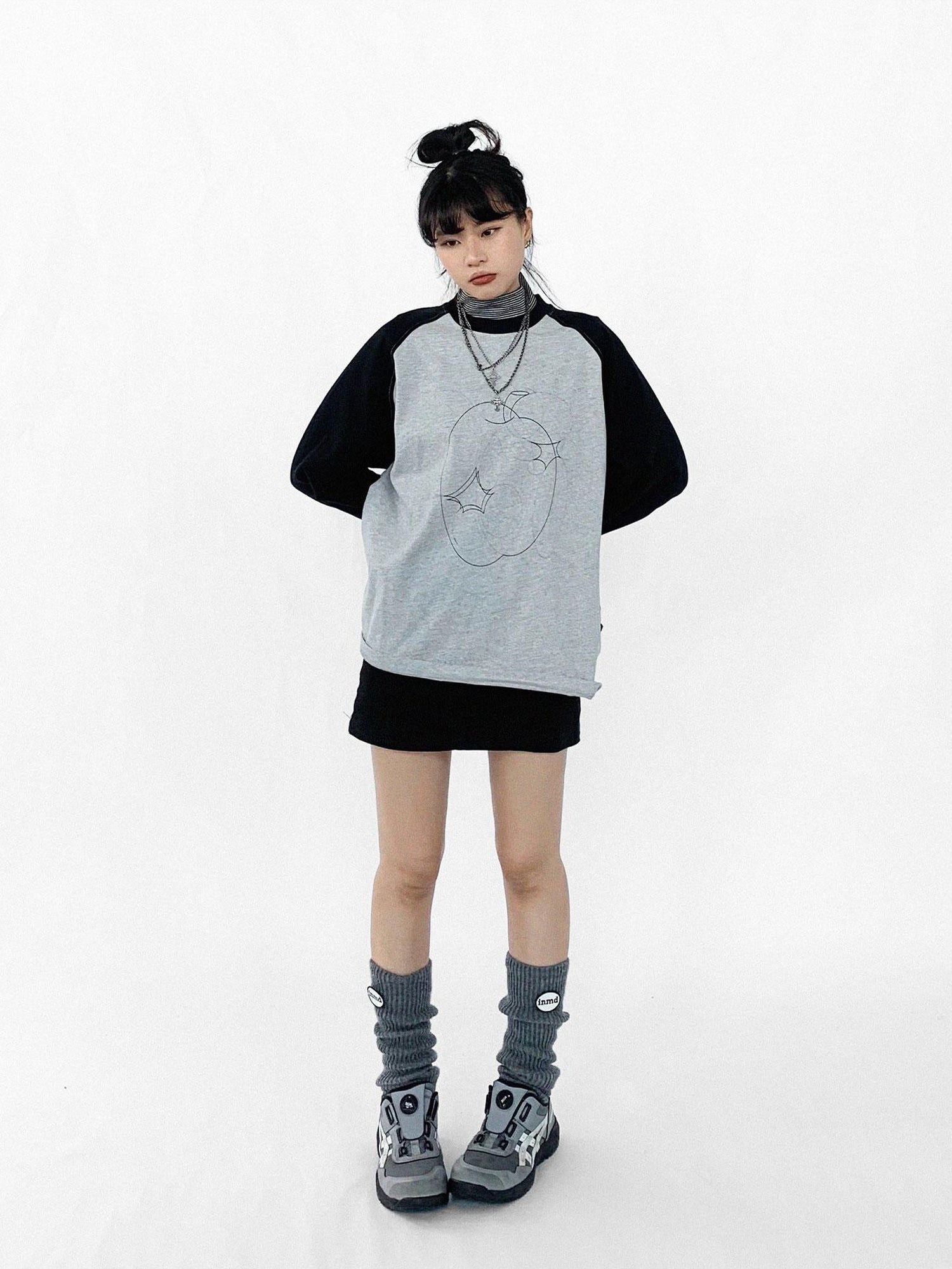 innomoood Apple Stitch Line Print T-shirt Long Sleeve Raglan Unisex
