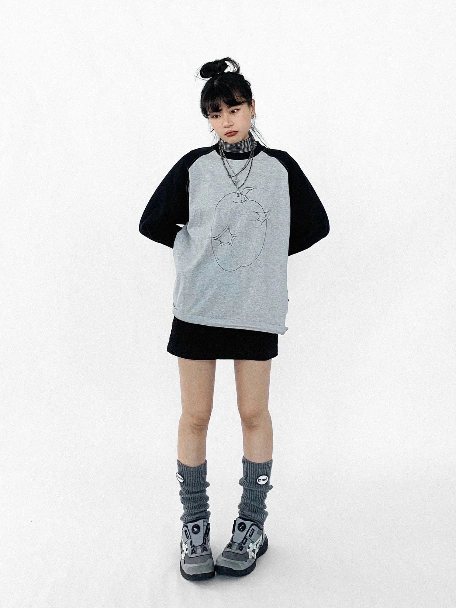 Apple Stitch Line Print T-shirt Long Sleeve Raglan Unisex