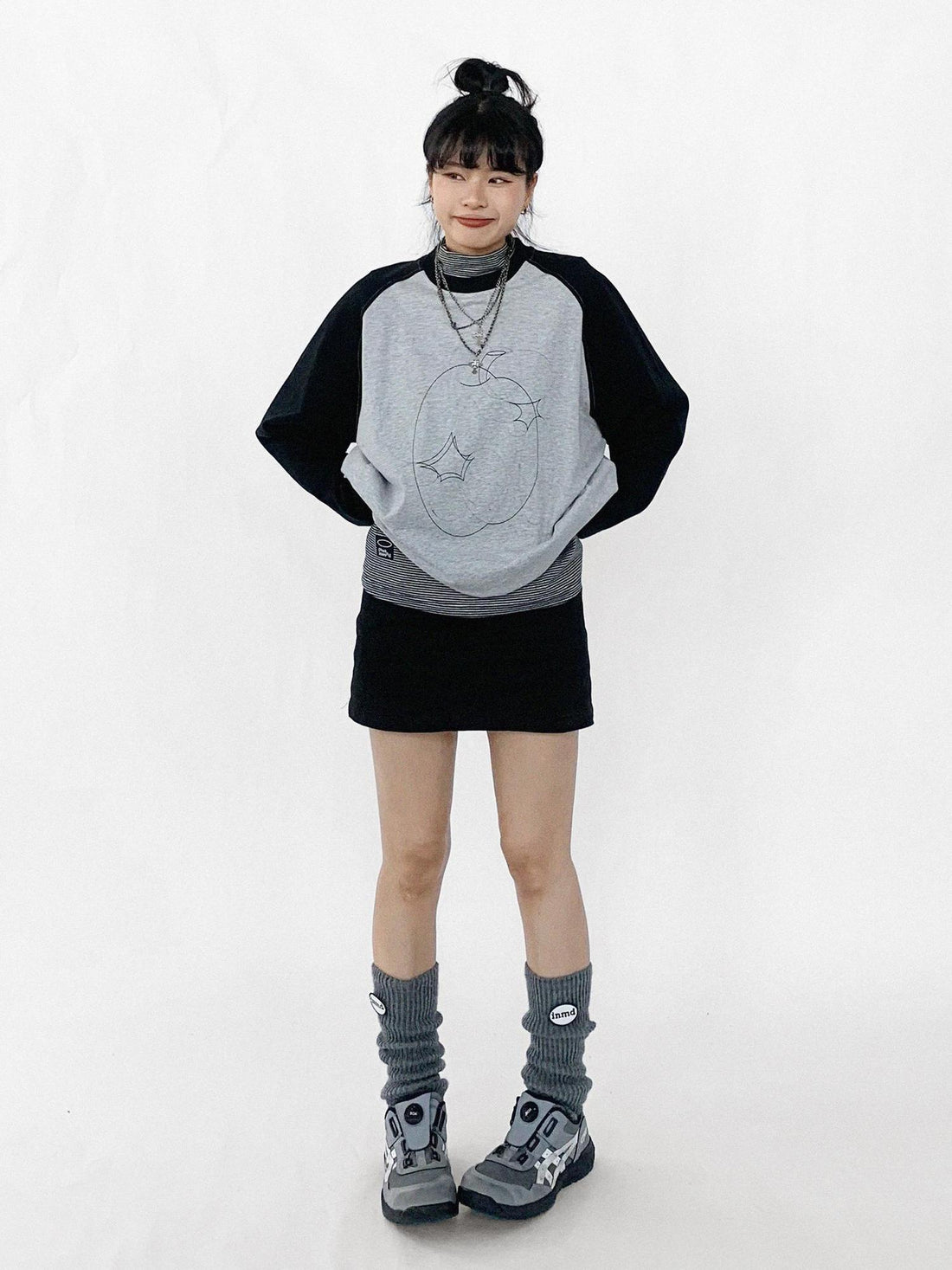 innomoood Apple Stitch Line Print T-shirt Long Sleeve Raglan Unisex