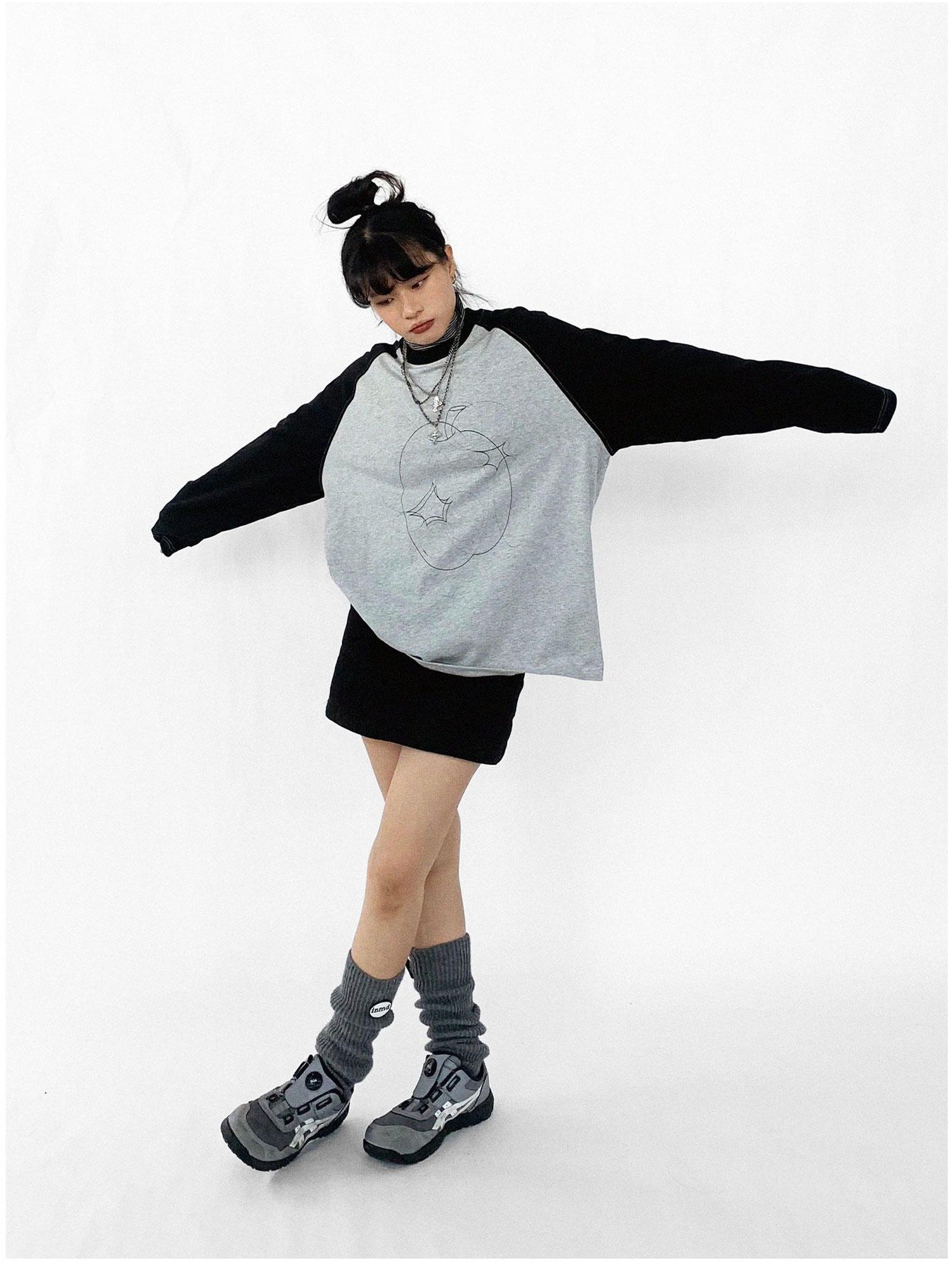 innomoood Apple Stitch Line Print T-shirt Long Sleeve Raglan Unisex