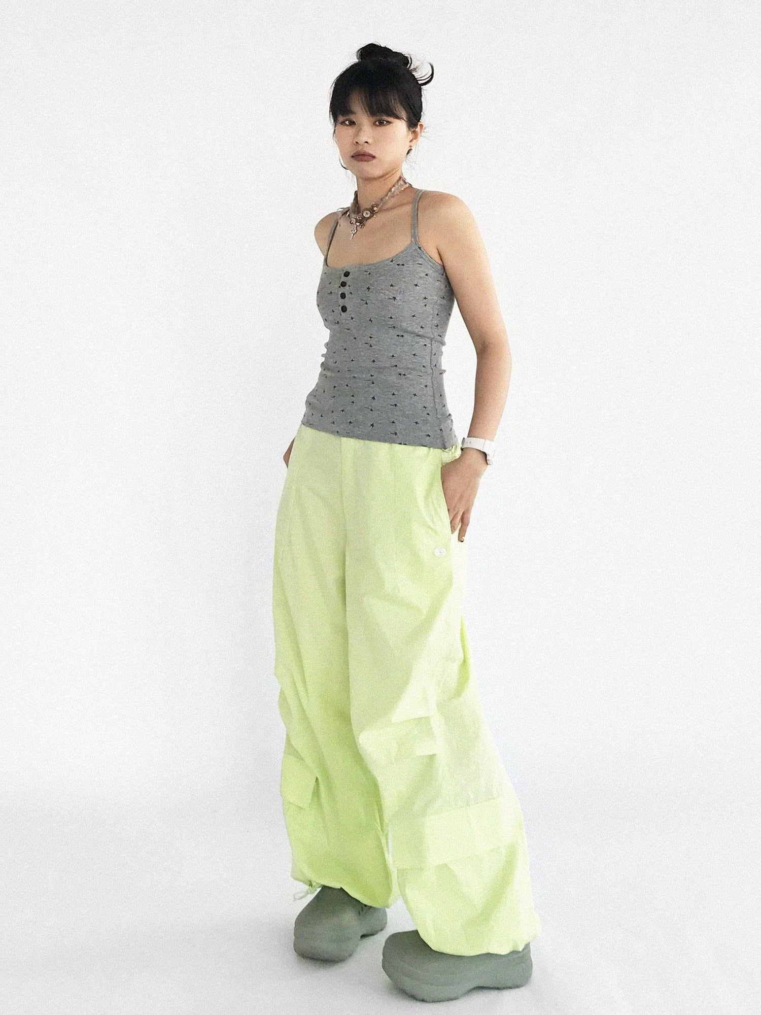 innomoood Ballistic Parachute Cargo Pants With Drop Crotch Design