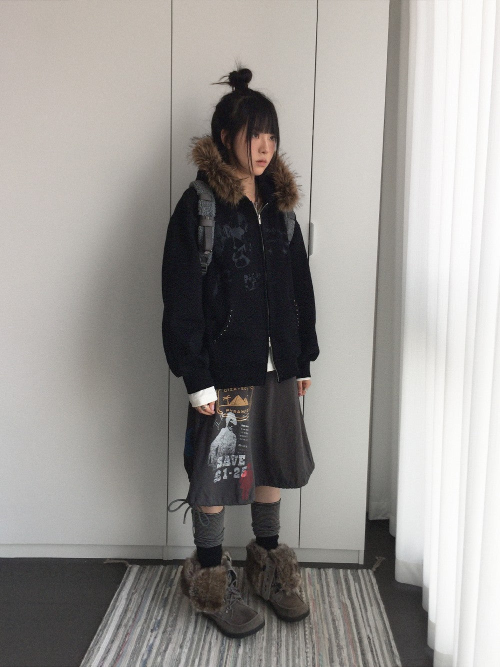 innomoood Corner Sticker Print Detachable Fur Collar Rivet Women&