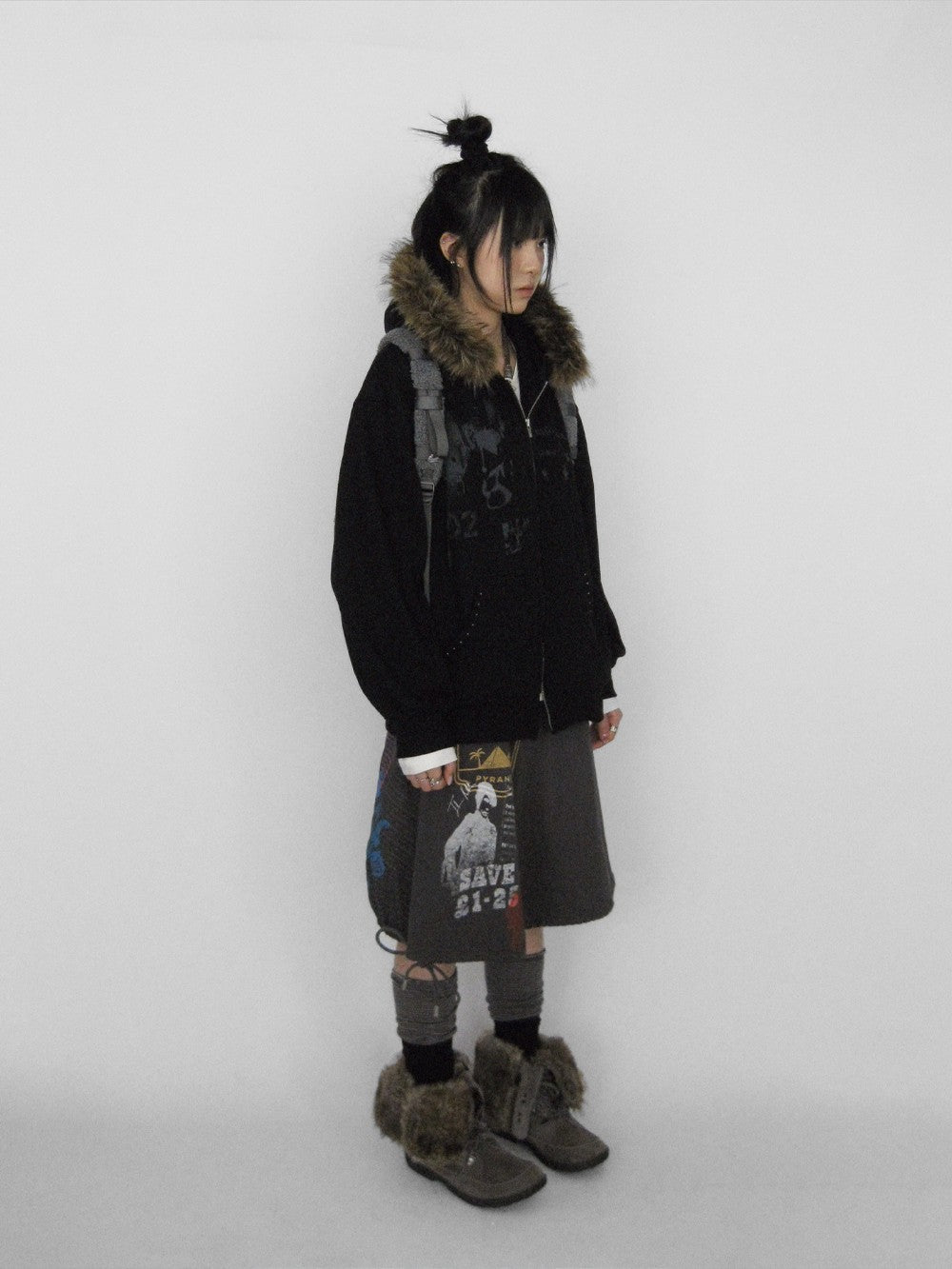 innomoood Corner Sticker Print Detachable Fur Collar Rivet Women&