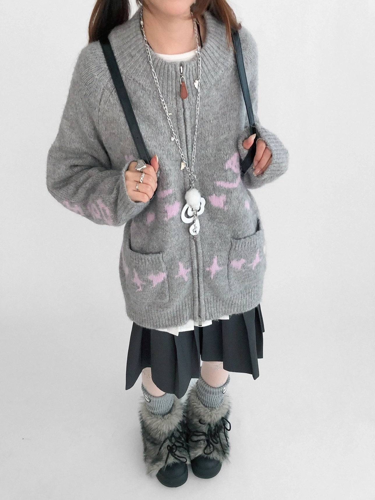 innomoood Cozy Thermal Commuter Loose Fit Pullover Round Neck Unisex Solid Knit Sweater