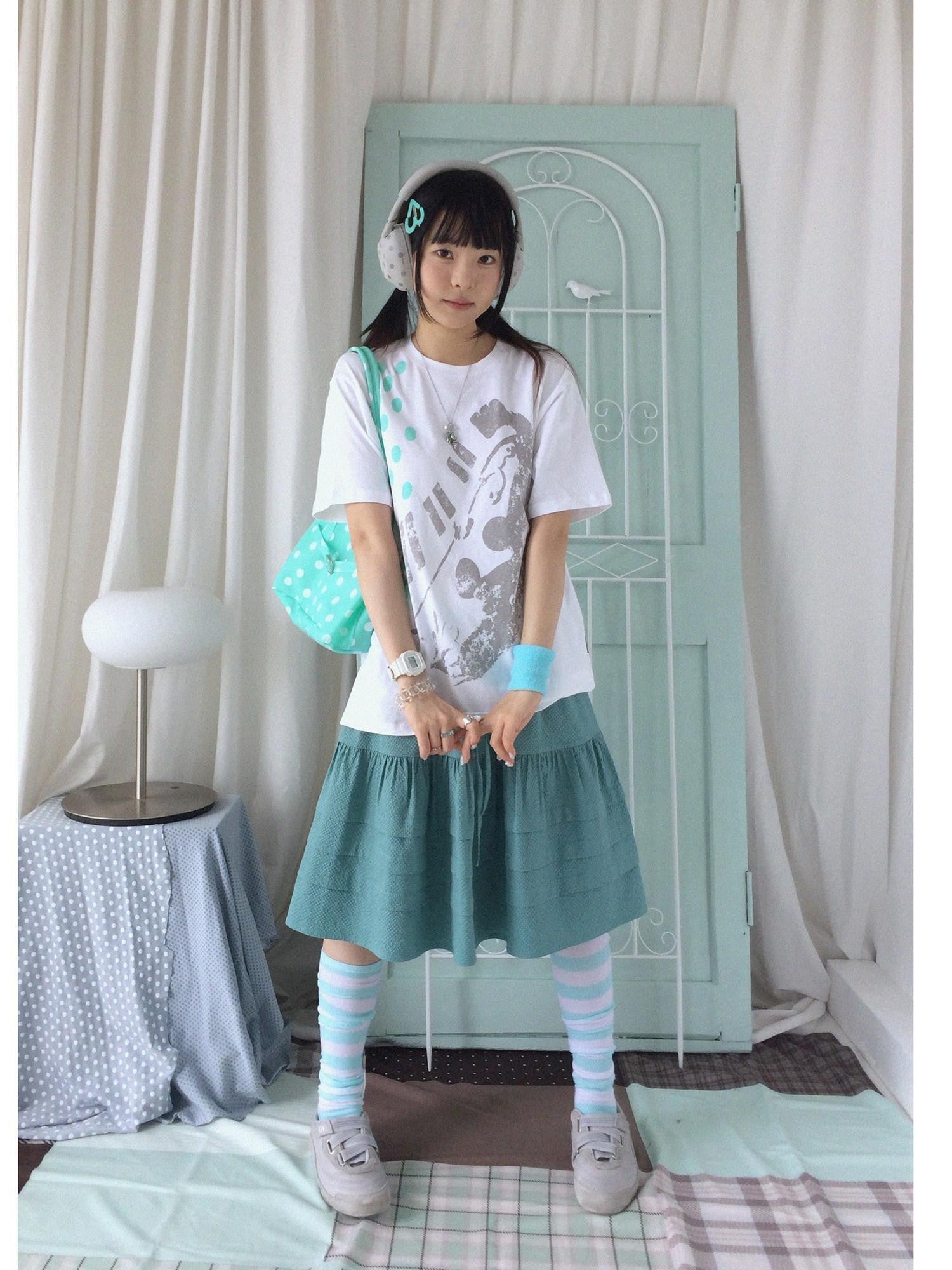 innomoood Distressed Print Colorblock Polka Dot Women&