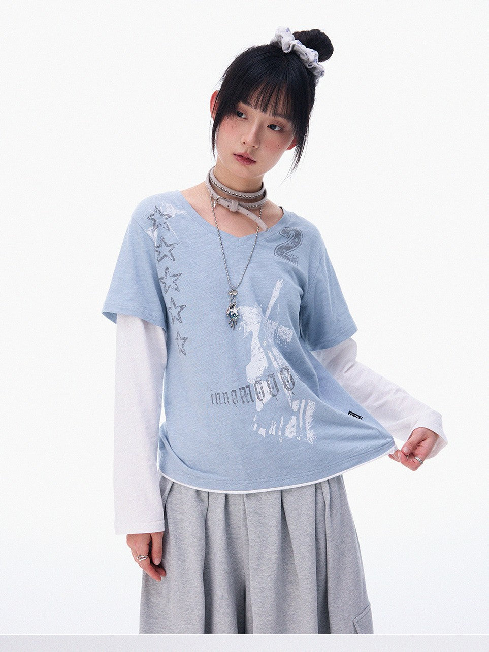innomoood Distressed Printed Faux Layer V-neck Women&
