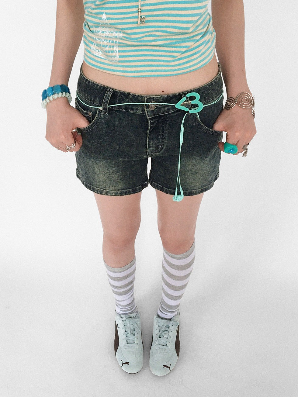 innomoood Distressed Vintage Wash Low Waist Stretch Women&