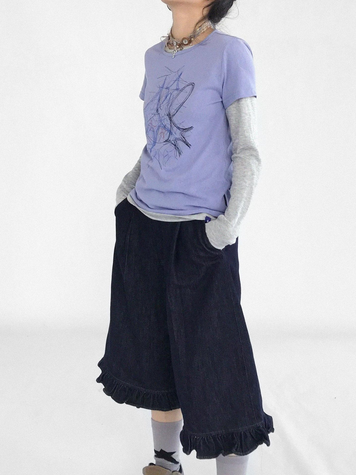 innomoood Doodle Line Graphic Tee And Long Sleeve Two Piece Set
