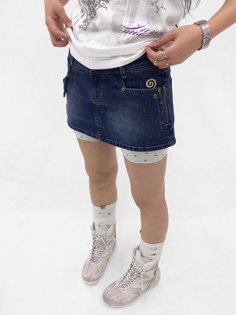 innomoood Embroidered Washed Distressed Front Zipper Low Waist Women&