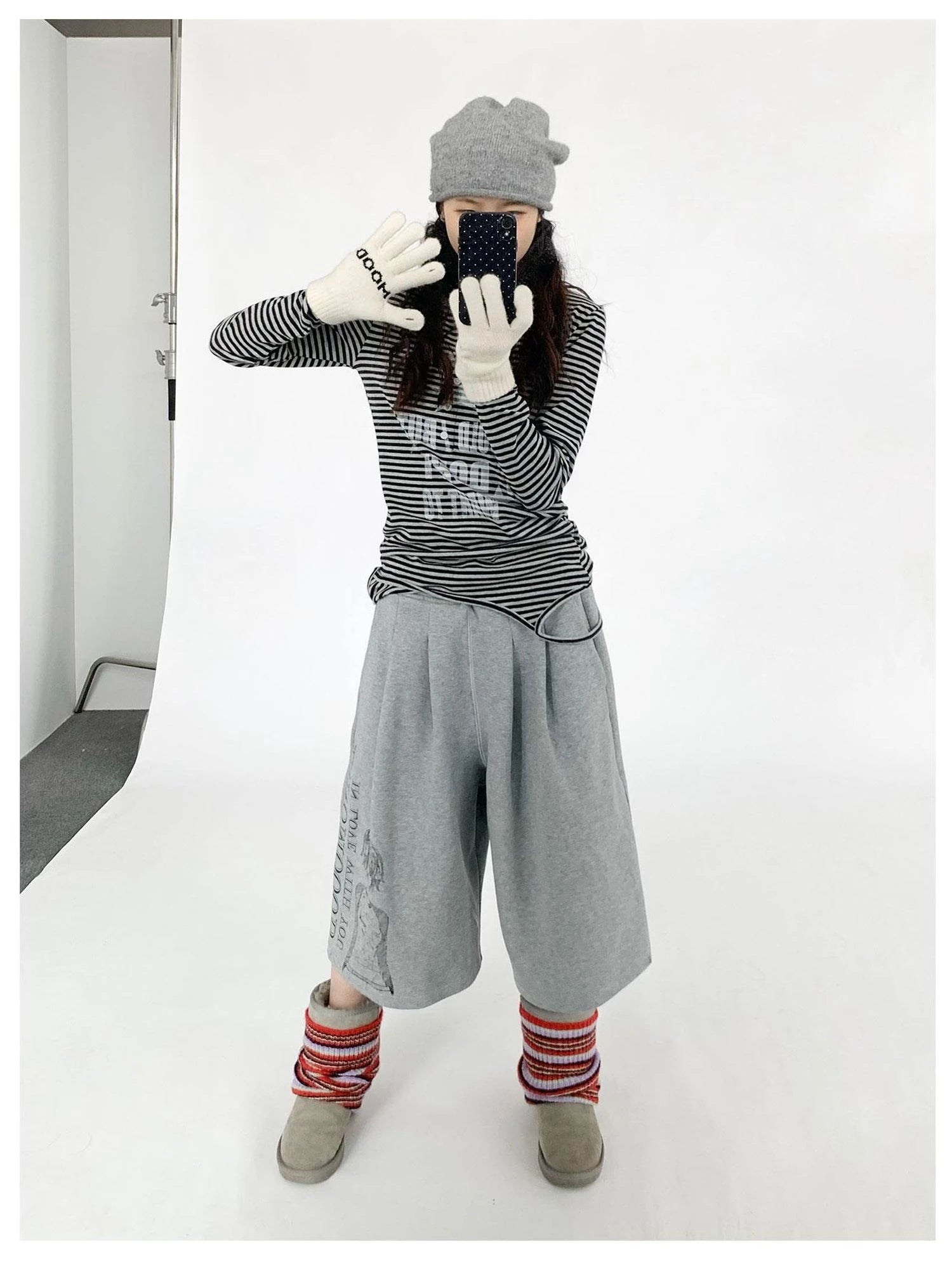 Emotional Touchscreen Wool Gloves With Heart Pattern