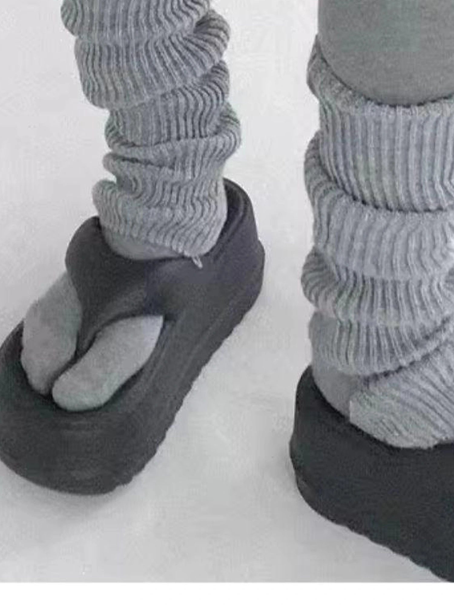 Galaxy Apple Lace Print Tee V-neck T-shirt Long Sleeve