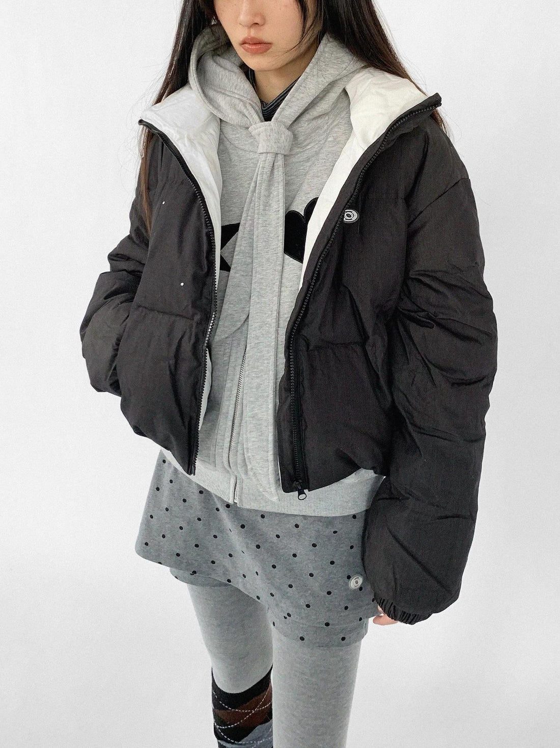 innomoood Hand Drawn Chalk Style Contrast Trim Stand Collar Short Down Jacket