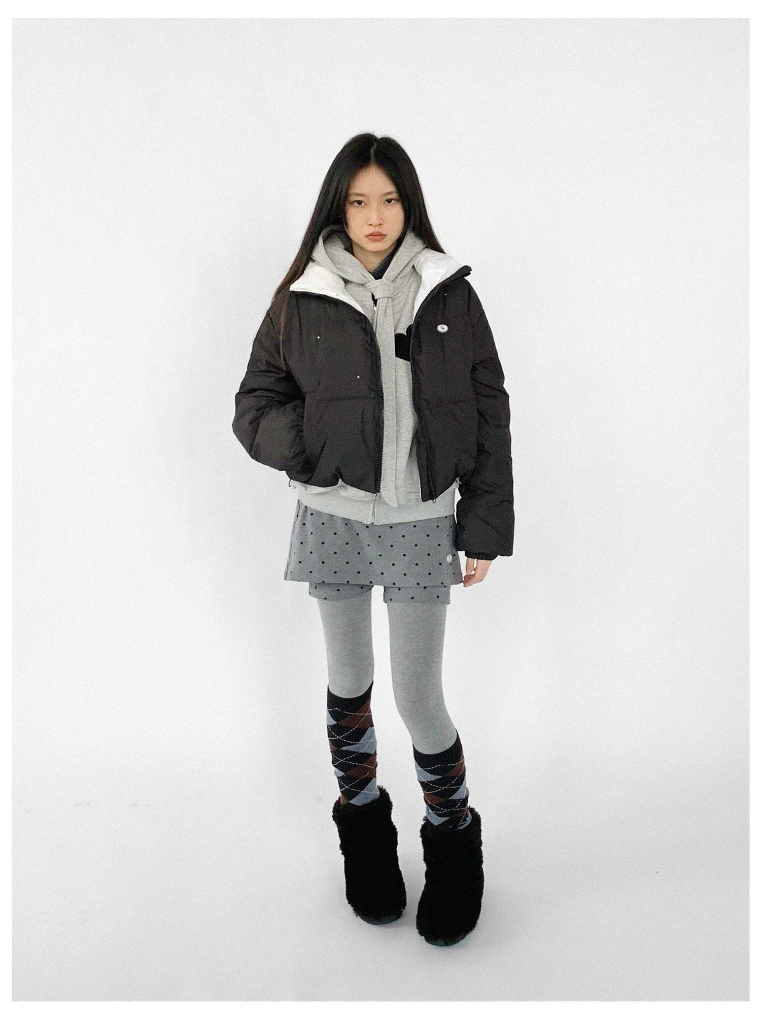 innomoood Hand Drawn Chalk Style Contrast Trim Stand Collar Short Down Jacket