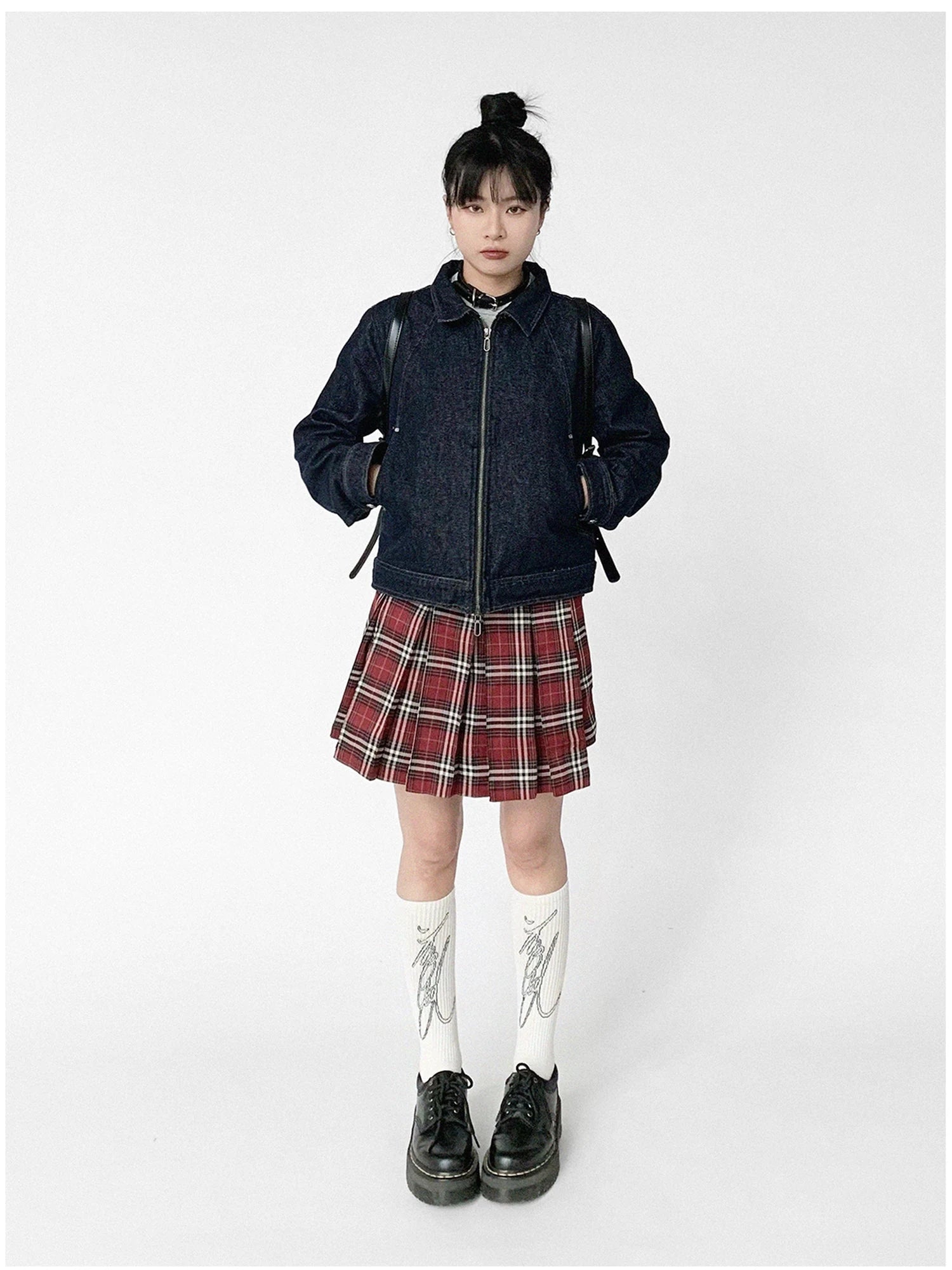 Handwritten Line Pattern Socks