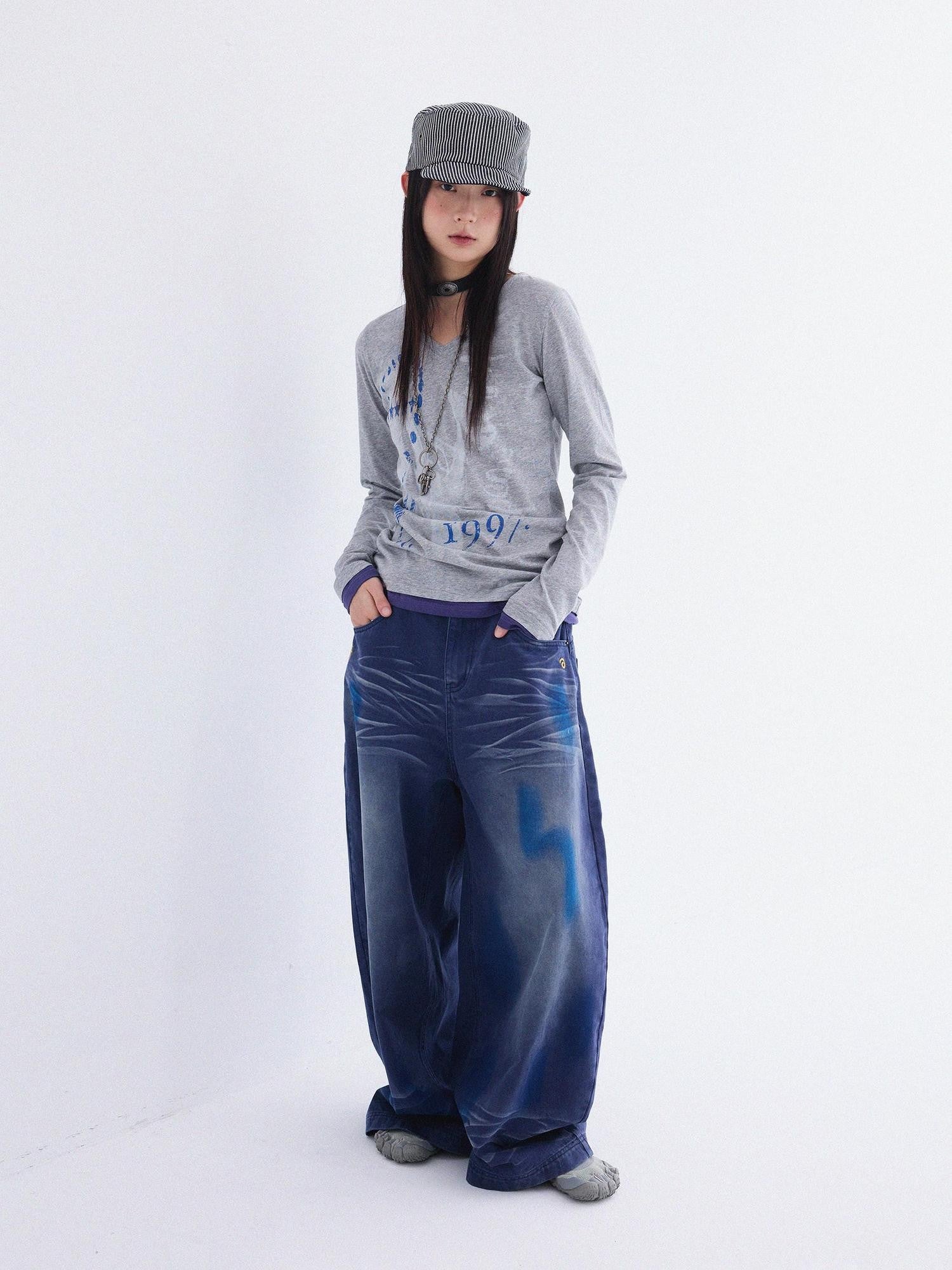 innomoood Heather Grey Distressed Print V-neck Spliced Women&