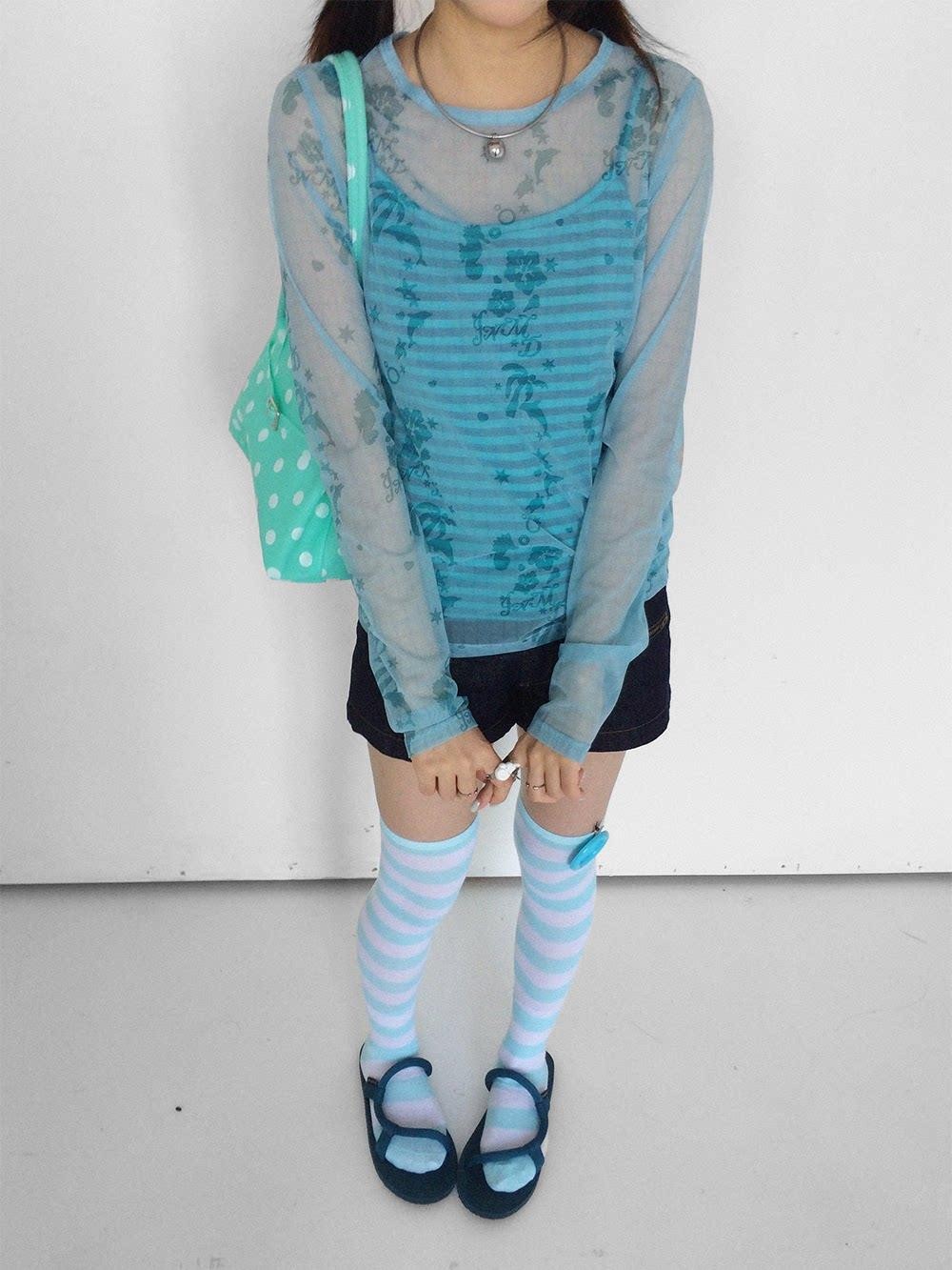 innomoood Island Green Dolphin Hibiscus Check Print Women&