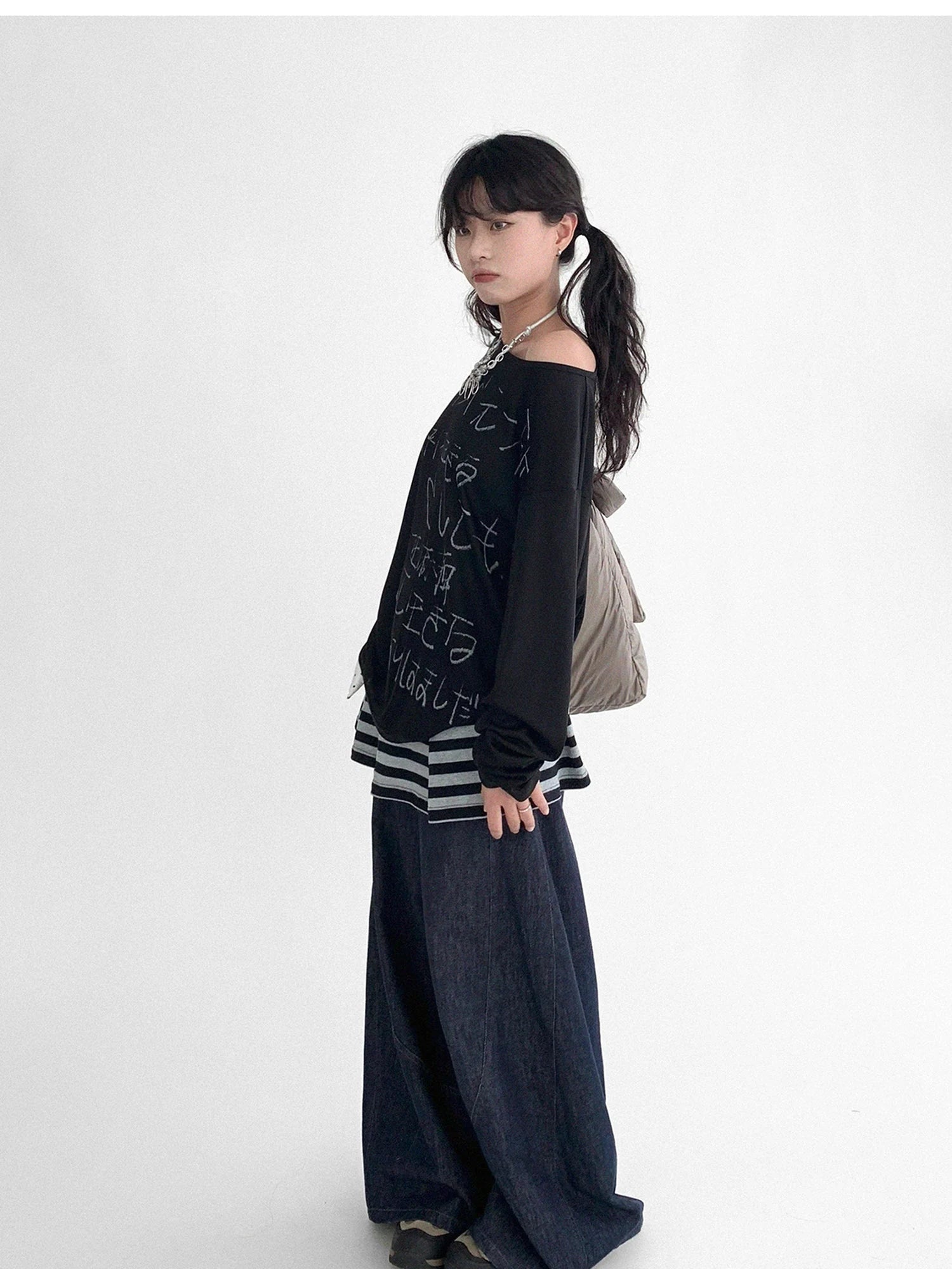 Japanese Script Handwritten Print Long Sleeve T-shirt Sheer Sun Protection Cover Up Top V-neck