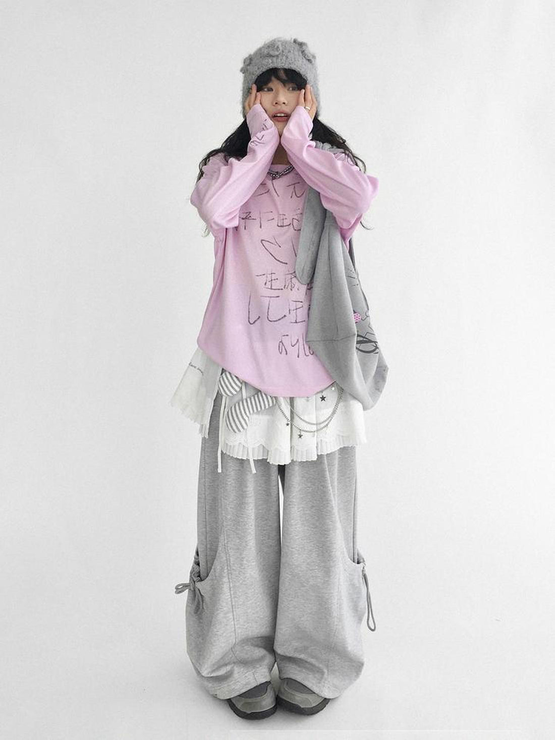 innomoood Japanese Script Handwritten Print Long Sleeve T-shirt Sheer Sun Protection Cover Up Top V-neck