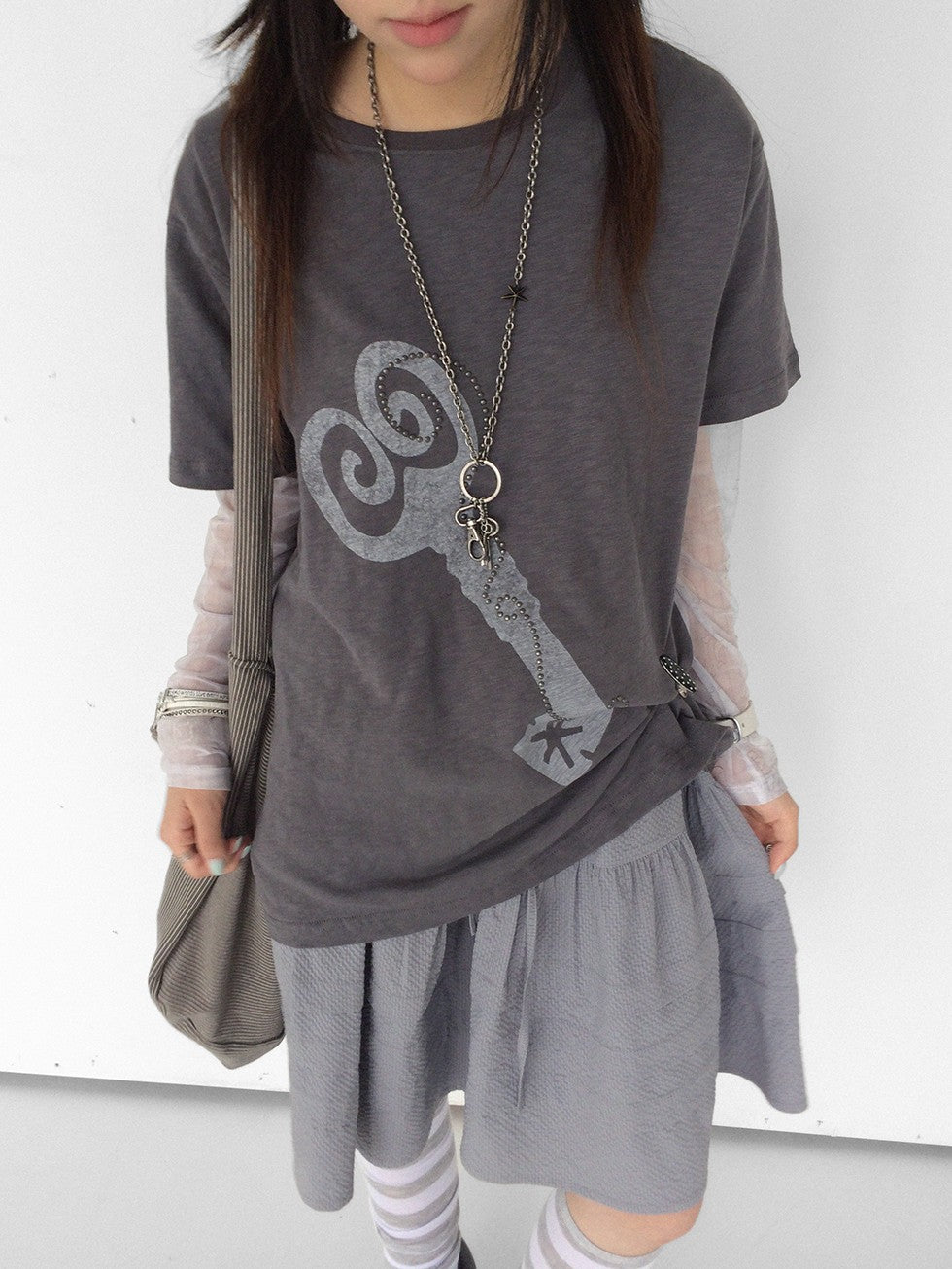 innomoood Key Print Metallic Foil Round Neck Women&