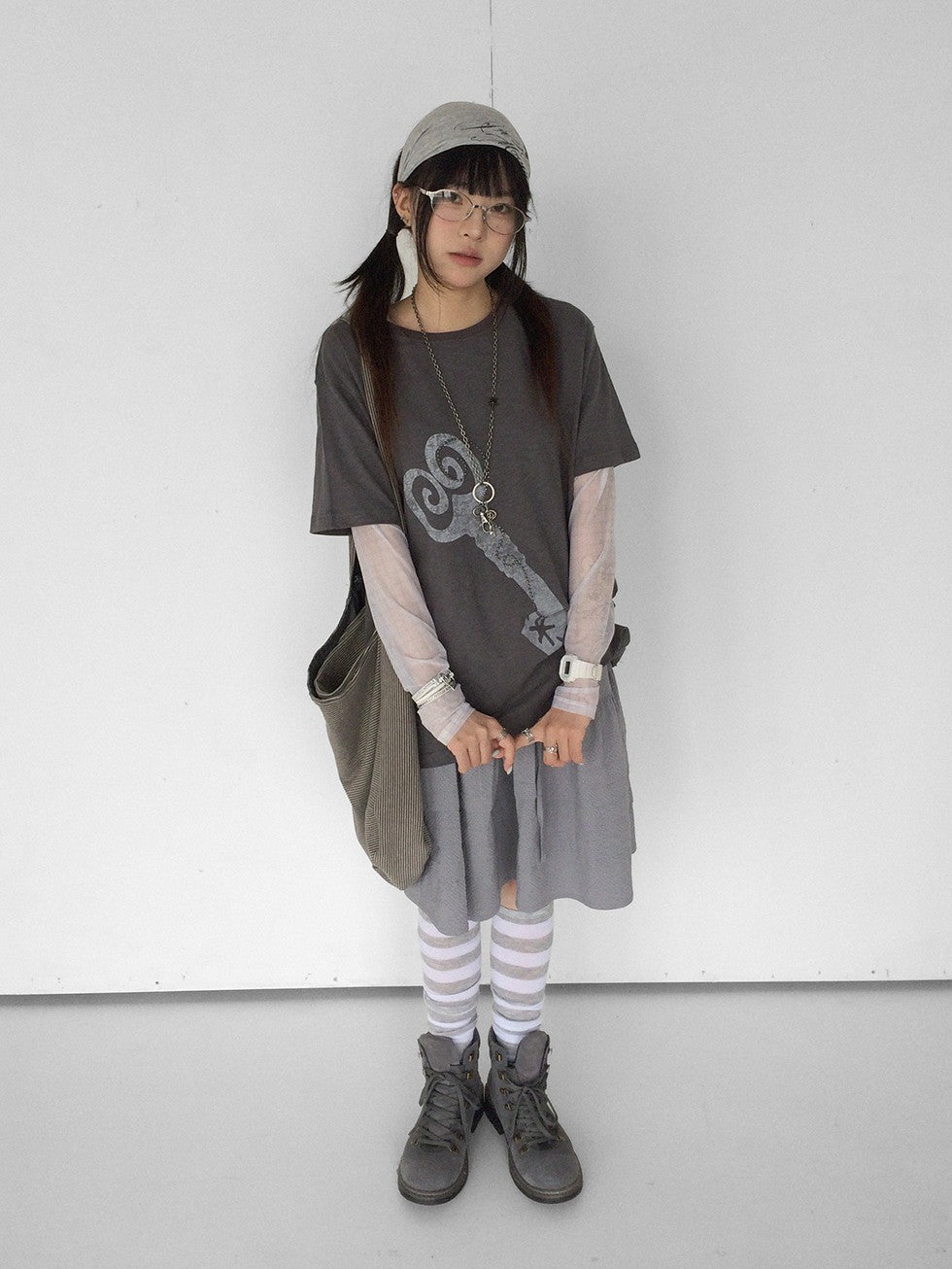 innomoood Key Print Metallic Foil Round Neck Women&
